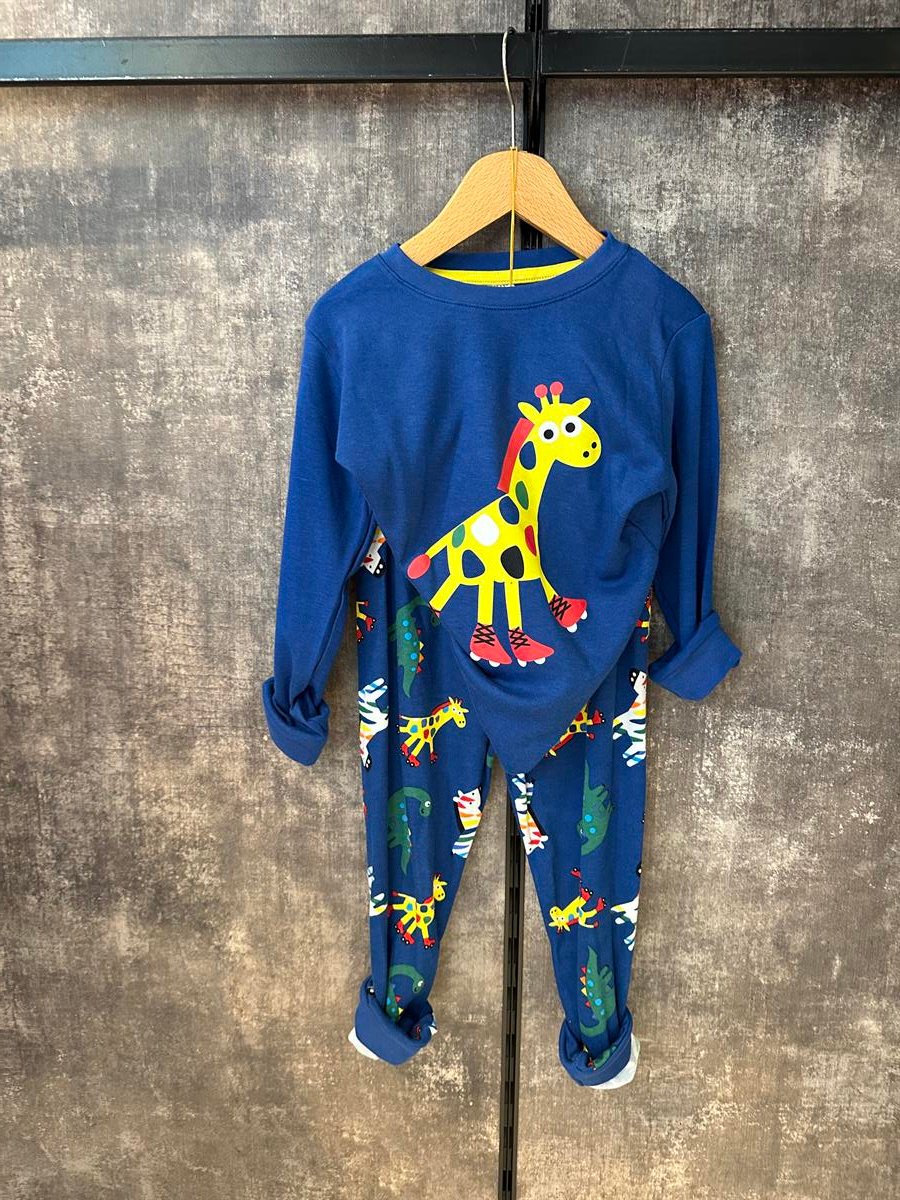 Sevimli Zürafa Pijama TakımıÇOCUKCABUTİK
