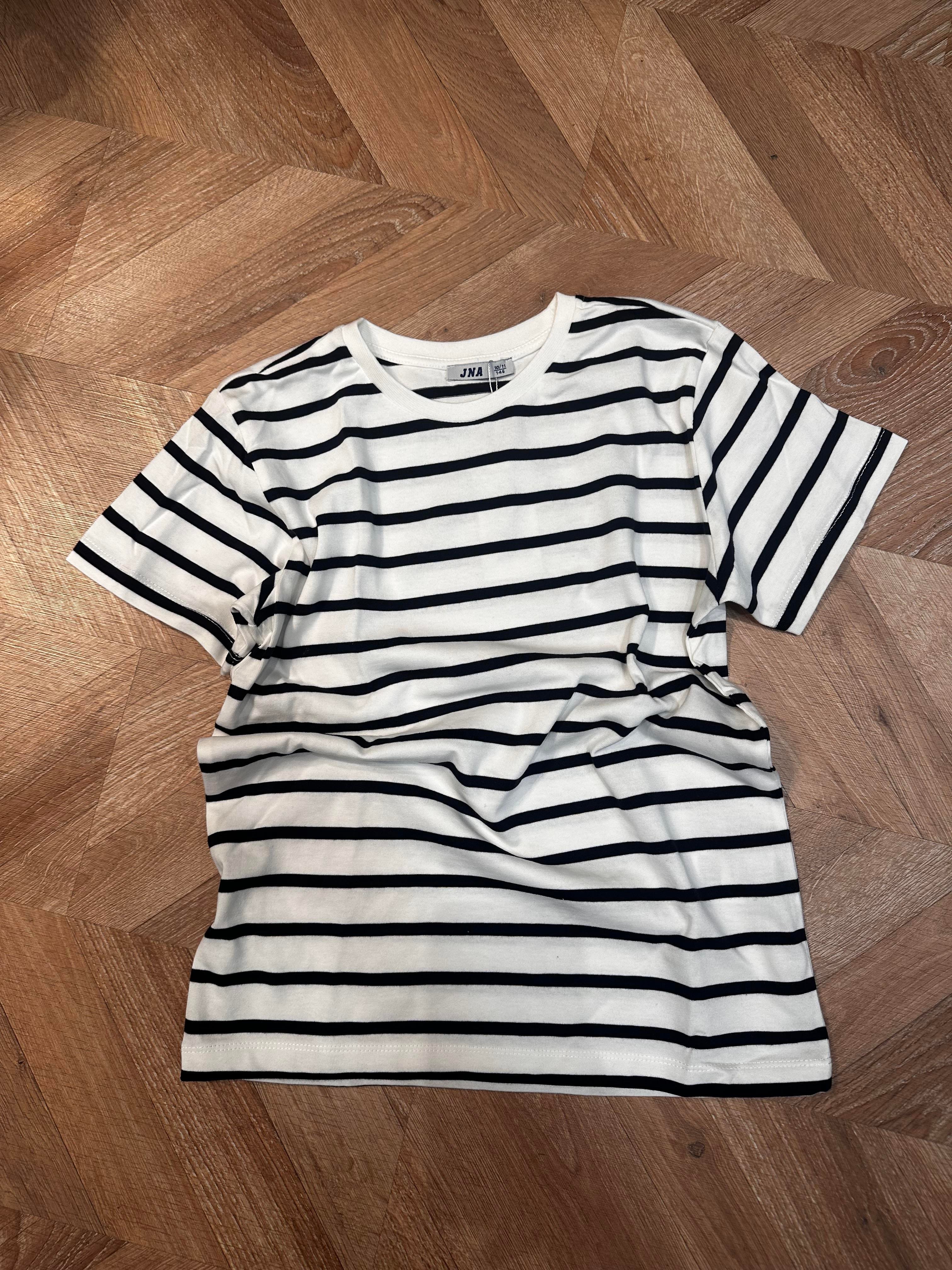 Siyah Çizgili TshirtÇOCUKCABUTİK