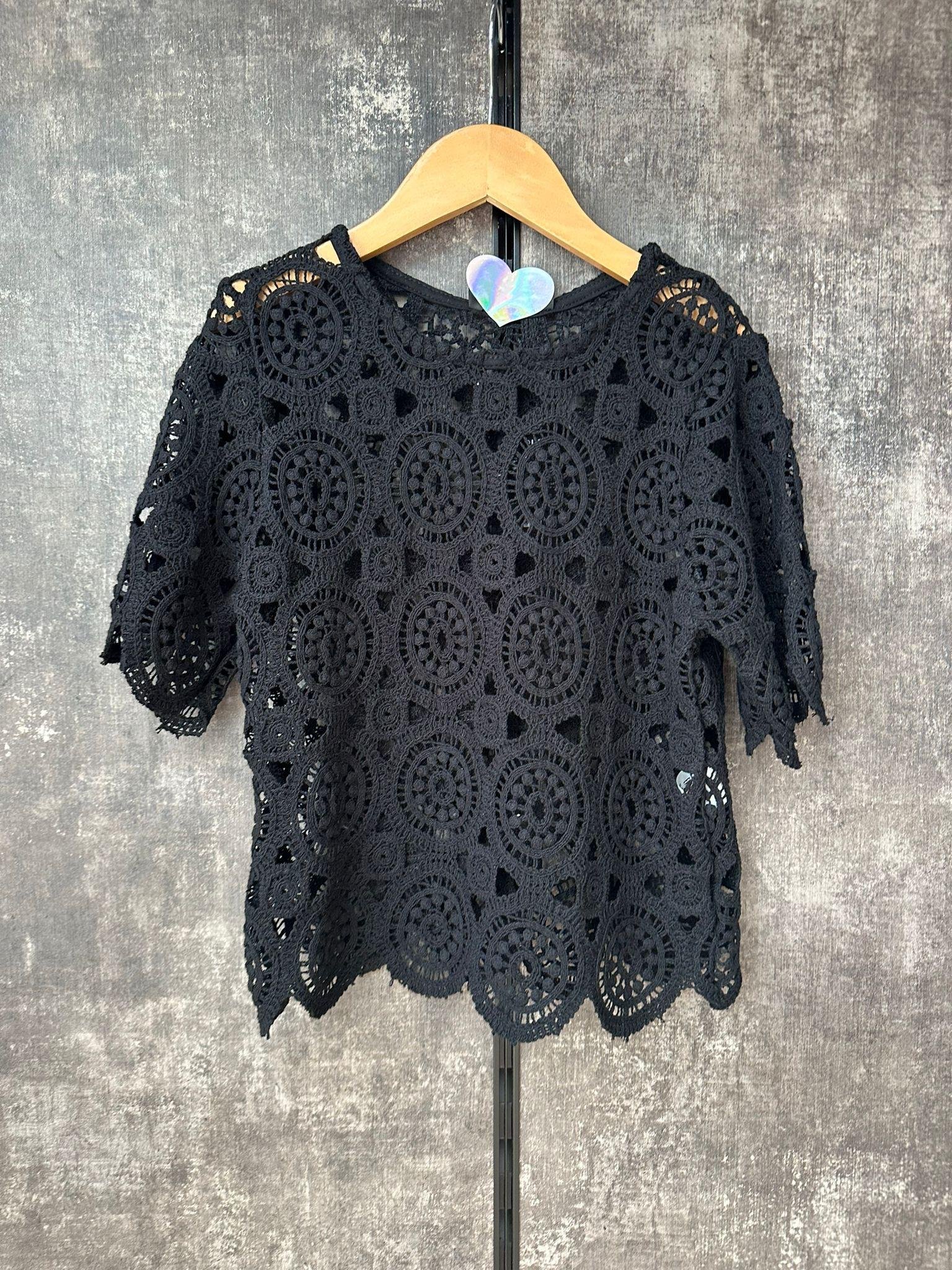 Siyah Dantel Güpür TshirtÇOCUKCABUTİK