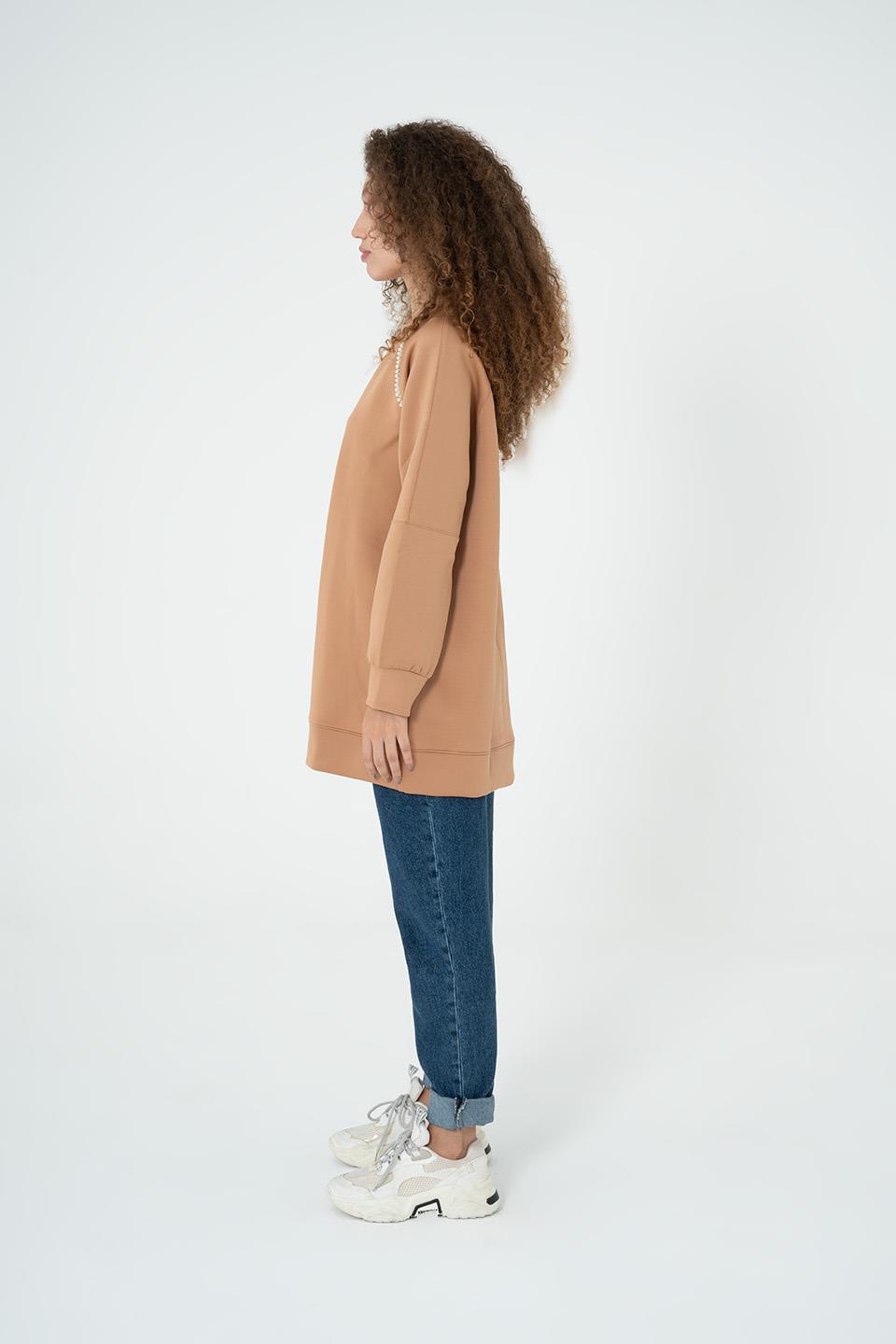 CAMEL İNCİ DETAYLI OVERSİZE SWEAT