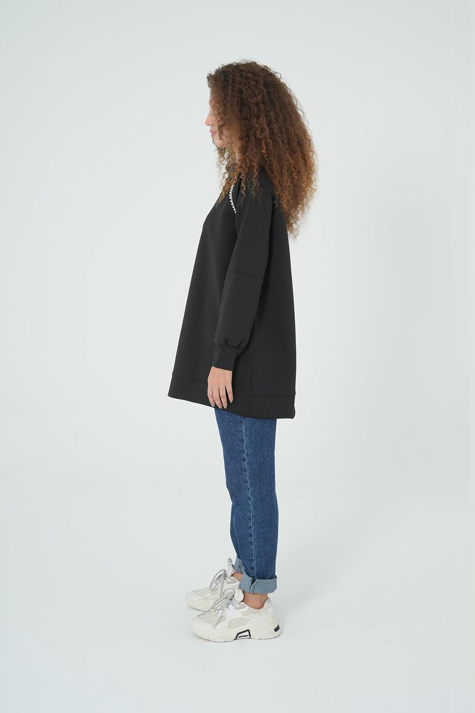 SİYAH İNCİ DETAYLI OVERSİZE SWEAT