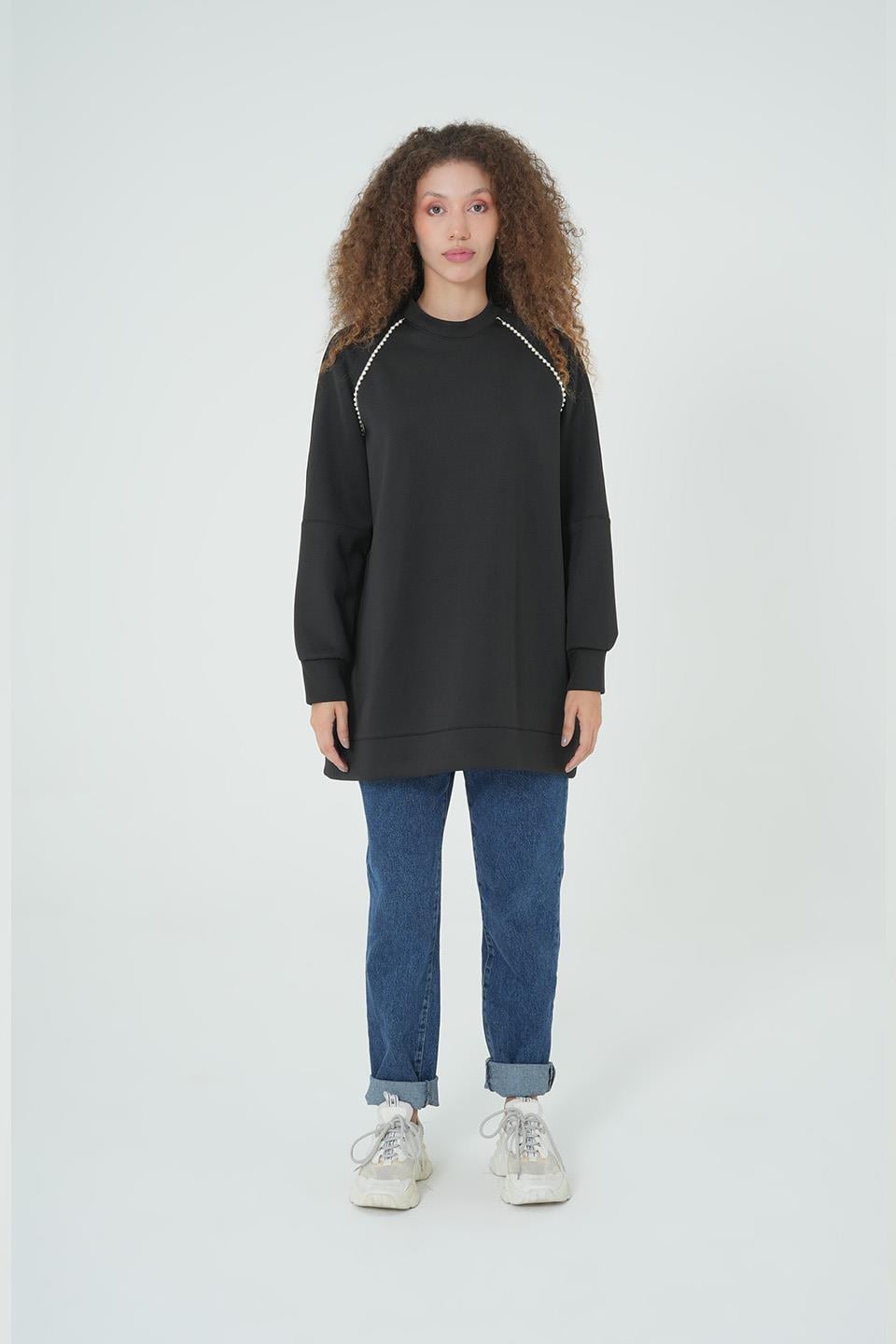 SİYAH İNCİ DETAYLI OVERSİZE SWEAT