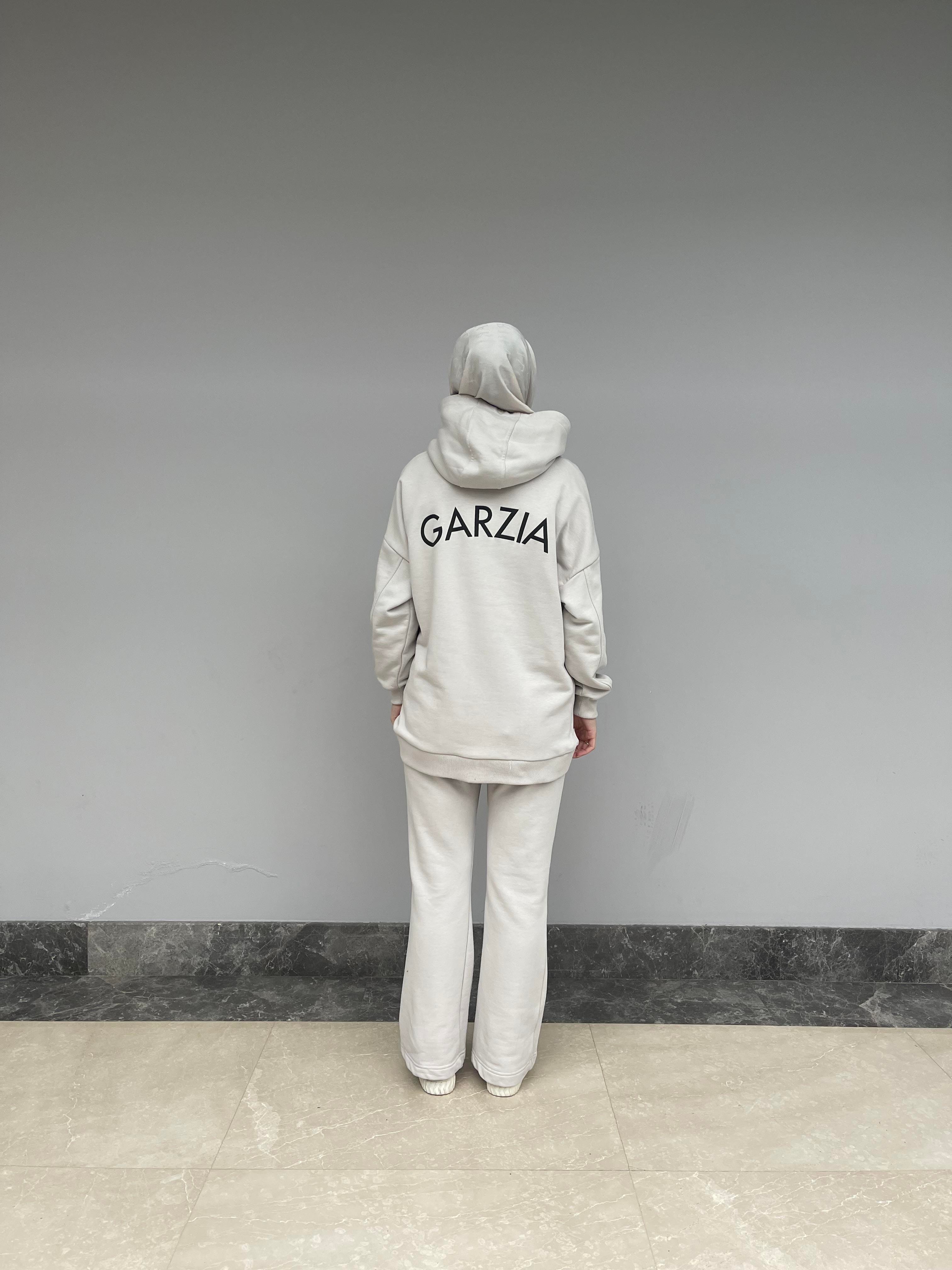 Taş Kapüşonlu Kesik Detaylı  Sweat