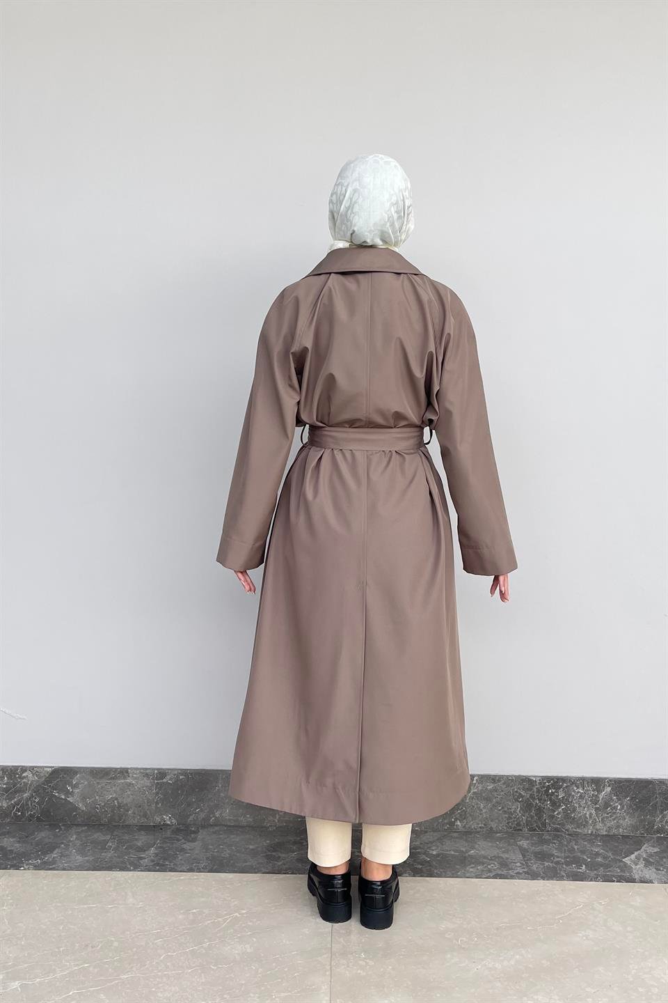 Toprak Oversize Desenli Astar Detaylı Kemerli Trençkot