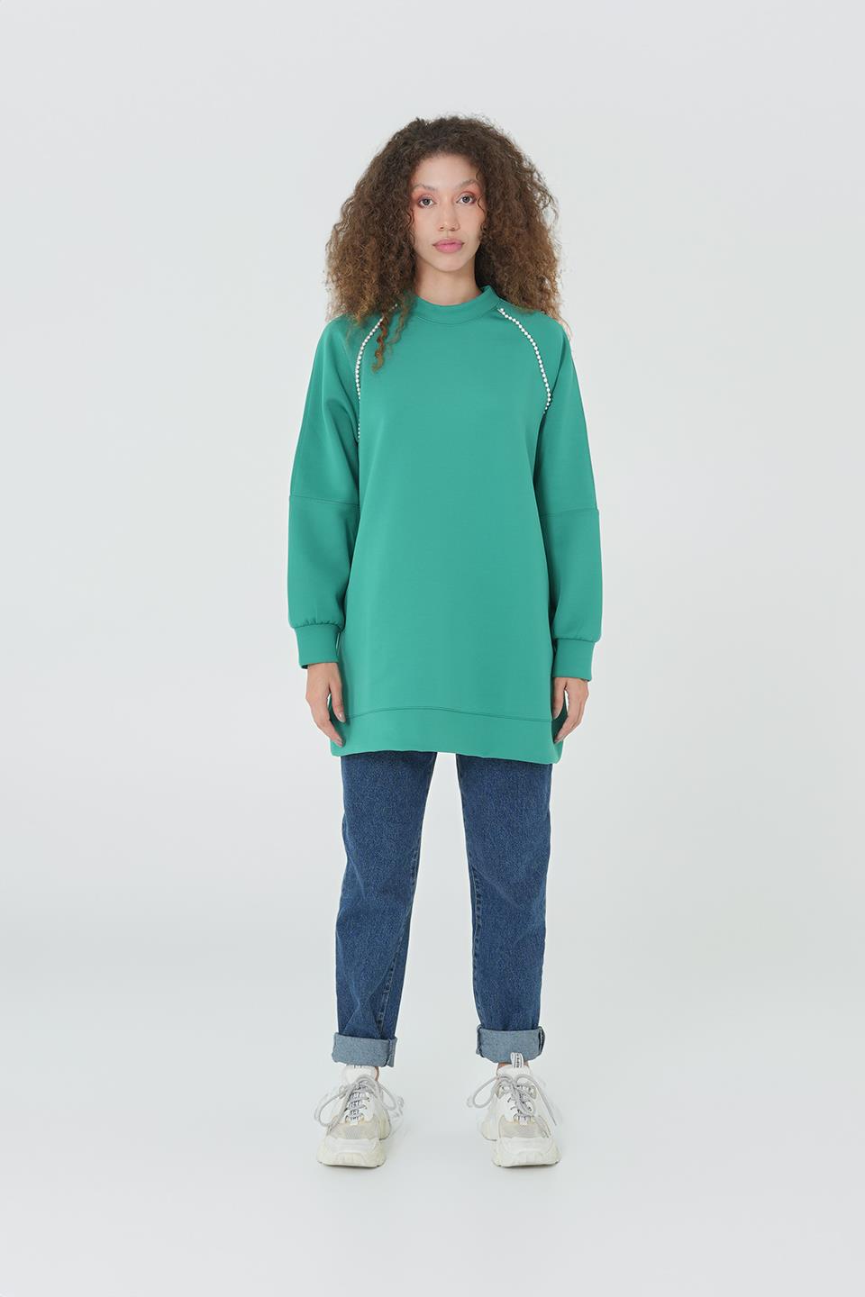 YEŞİL İNCİ DETAYLI OVERSİZE SWEAT