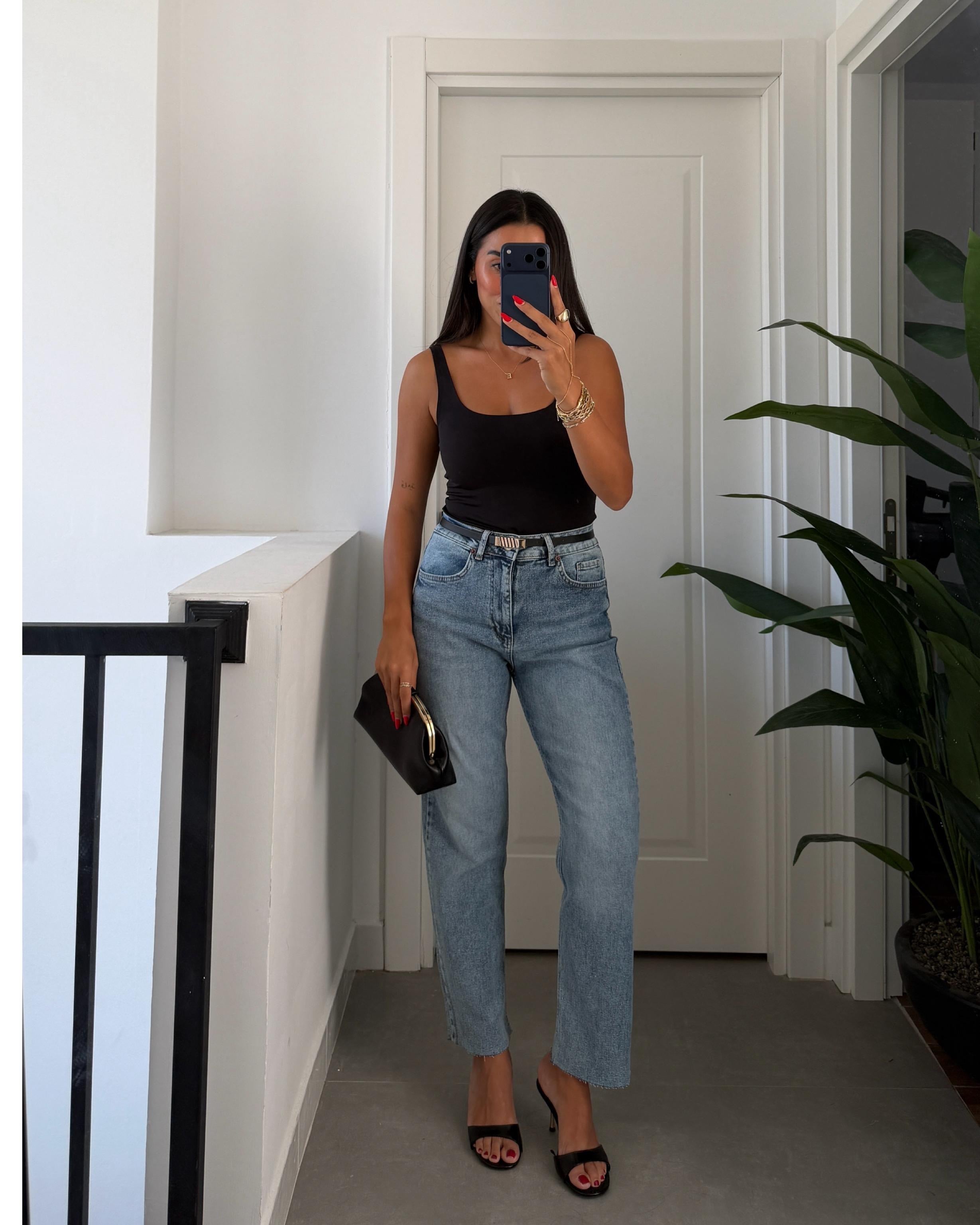 Açık Mavi Boyfit Kesik Paça Jean