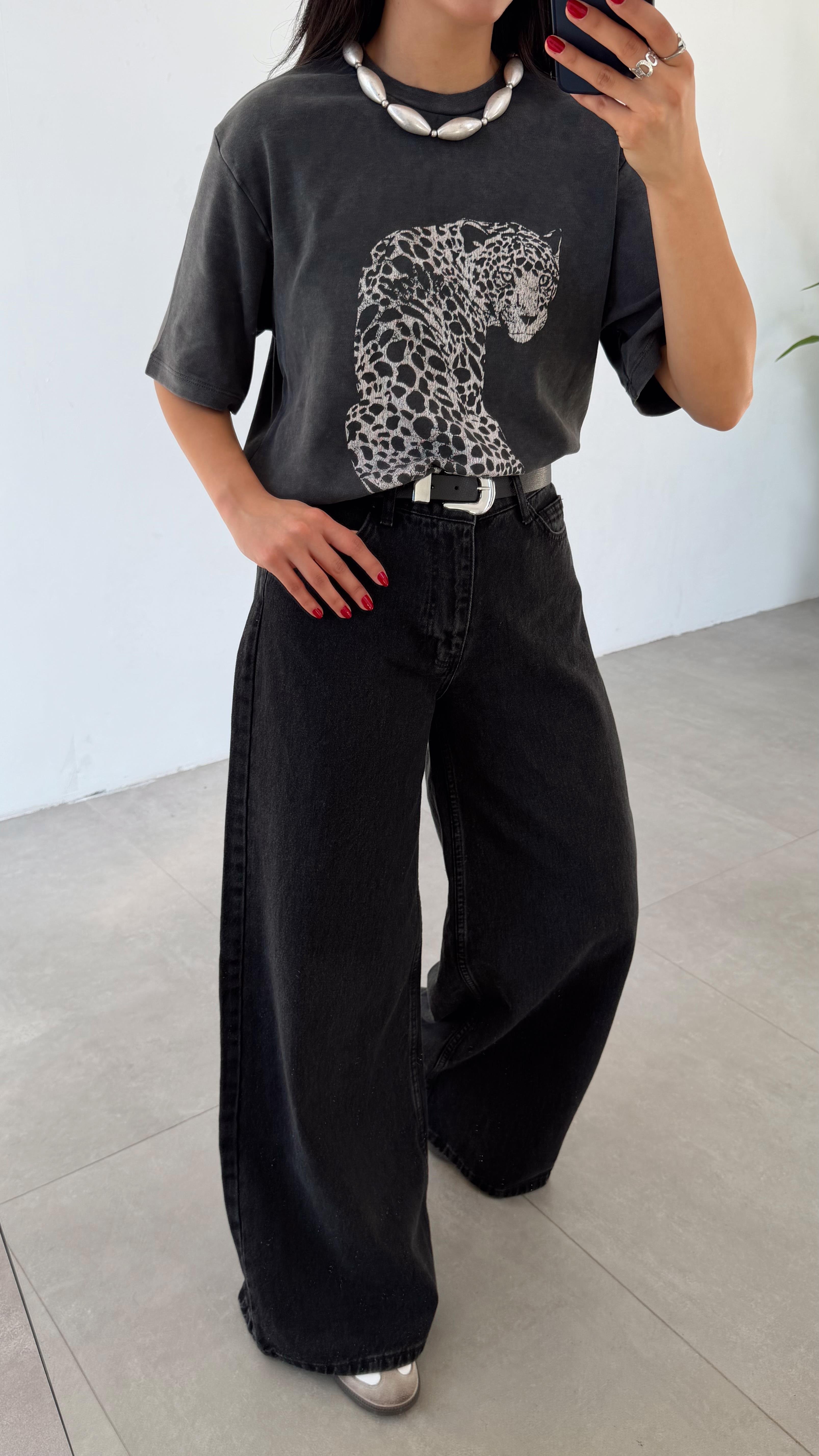 Antrasit Kaplan Basklı Tshirt