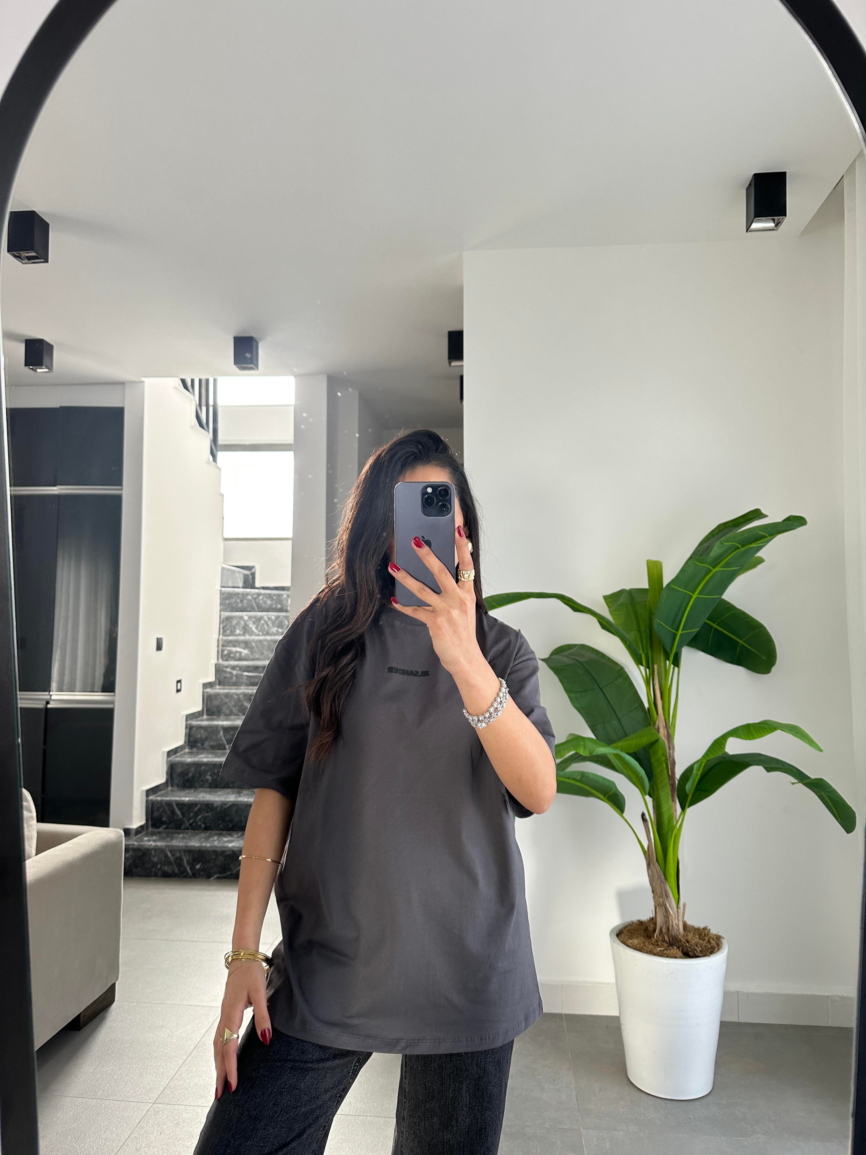 Antrasit Yazılı Basic Tişört