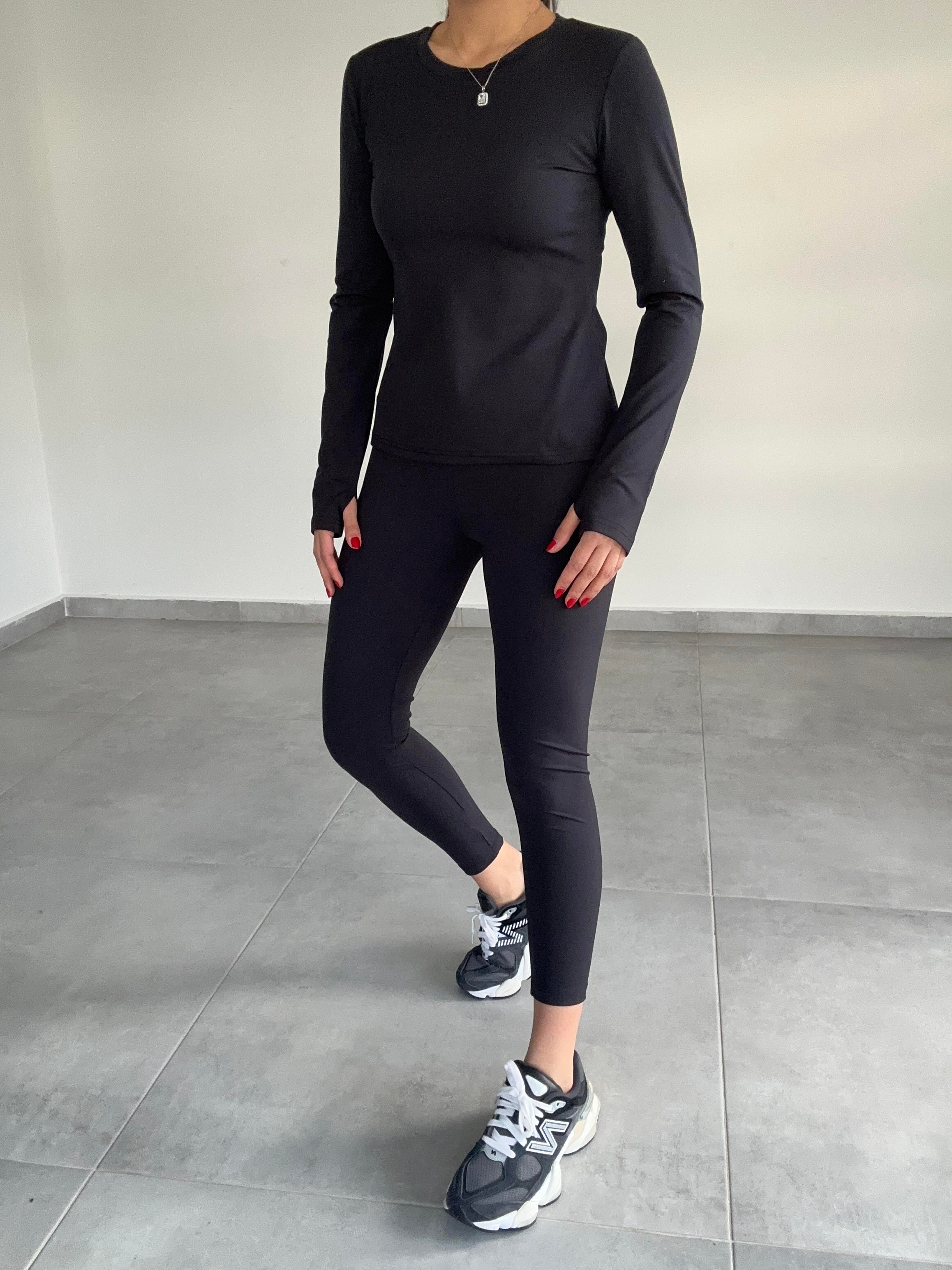 Beliza Siyah Parmak Geçirmeli Body