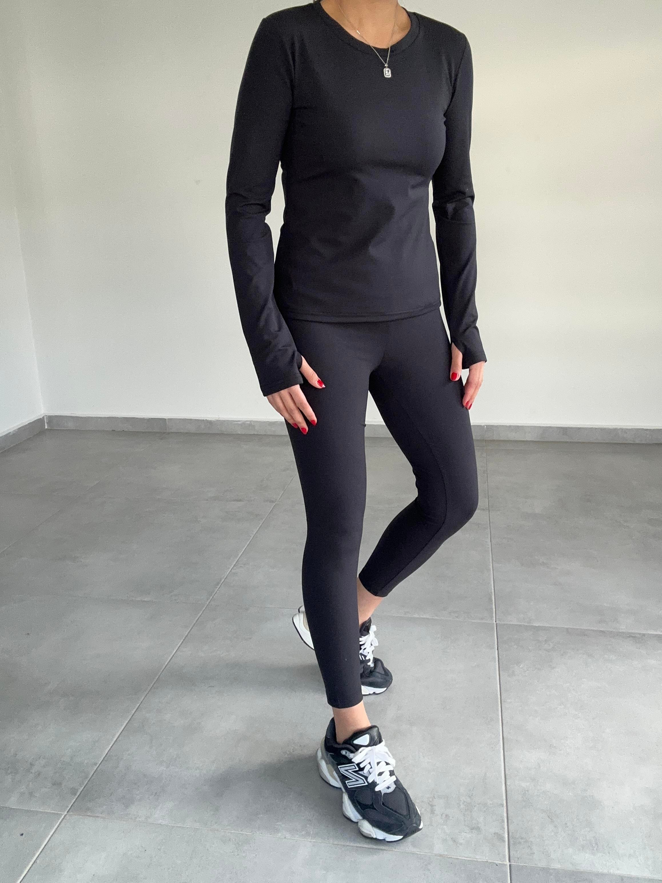 Beliza Siyah Parmak Geçirmeli Body