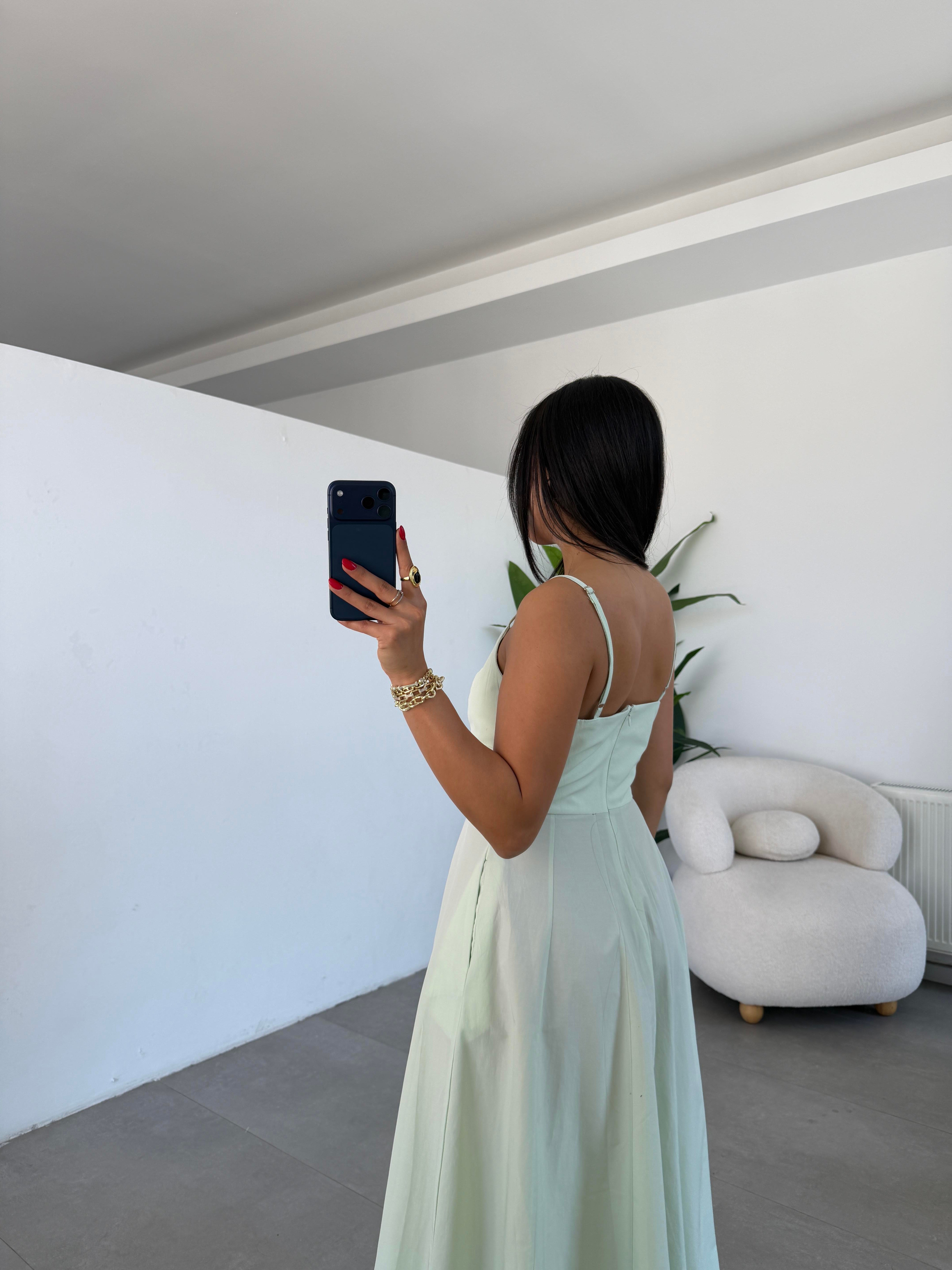 Belle Luxe Mint Yeşili Belden Oturtmalı Elbise