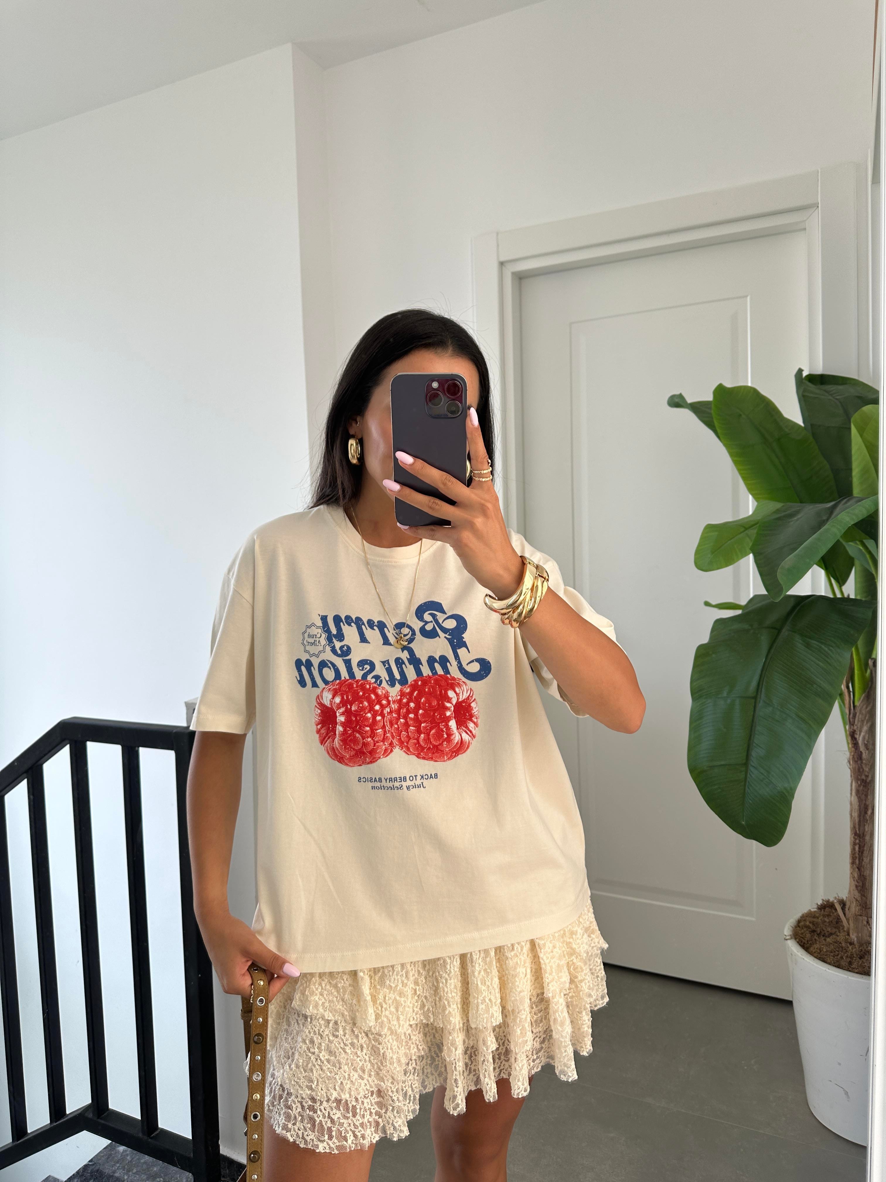 Berry Tshirt