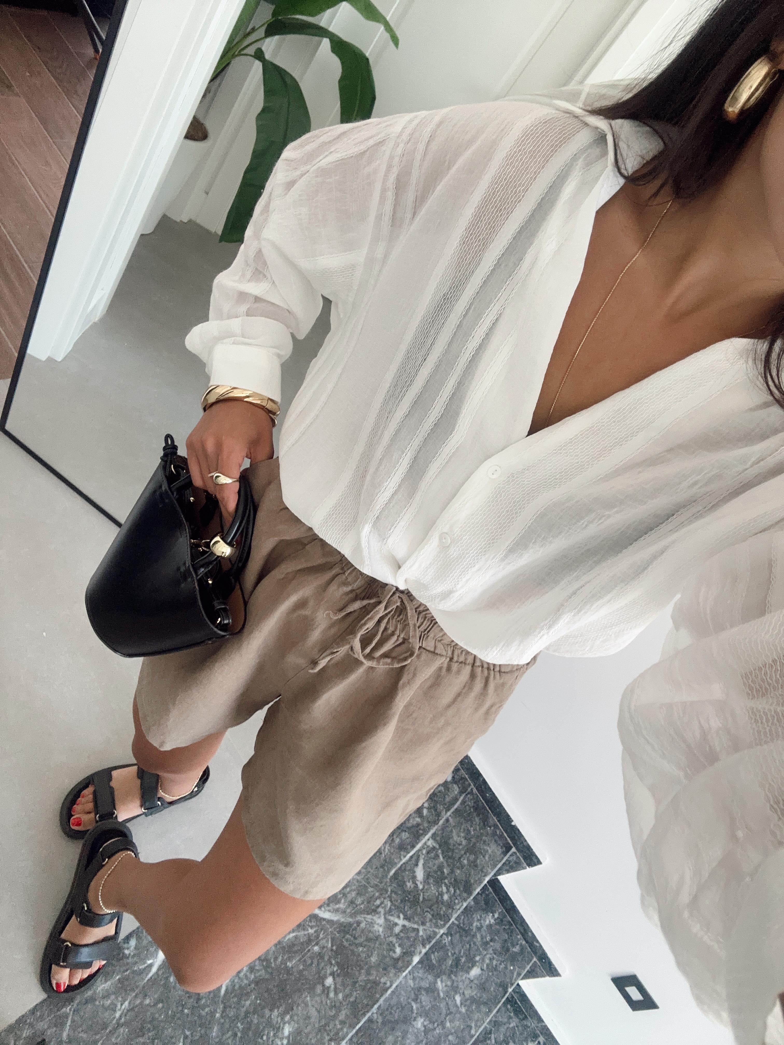 Beyaz Transparan Gömlek