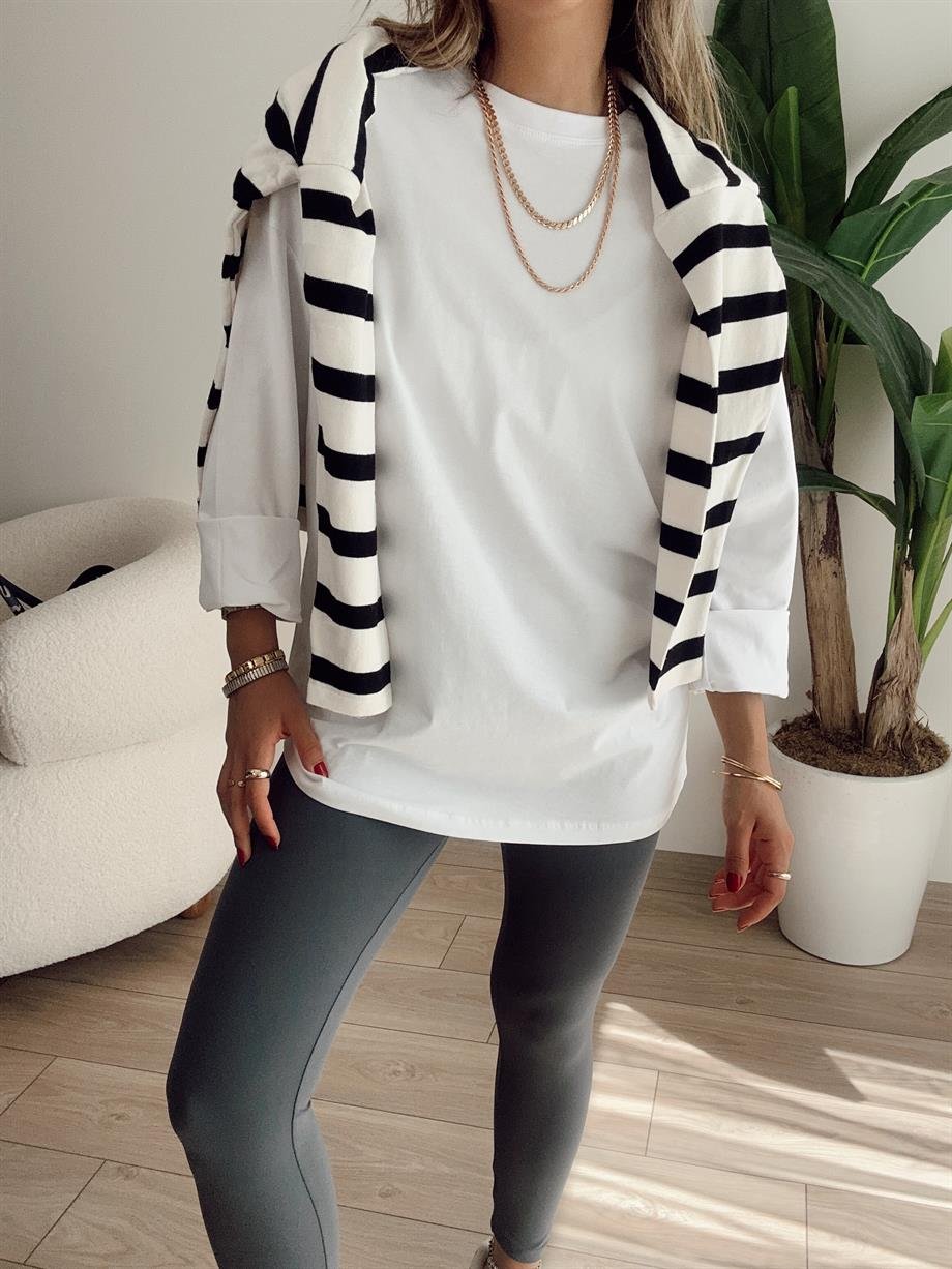 Beyaz Uzun Kol Oversize Basic
