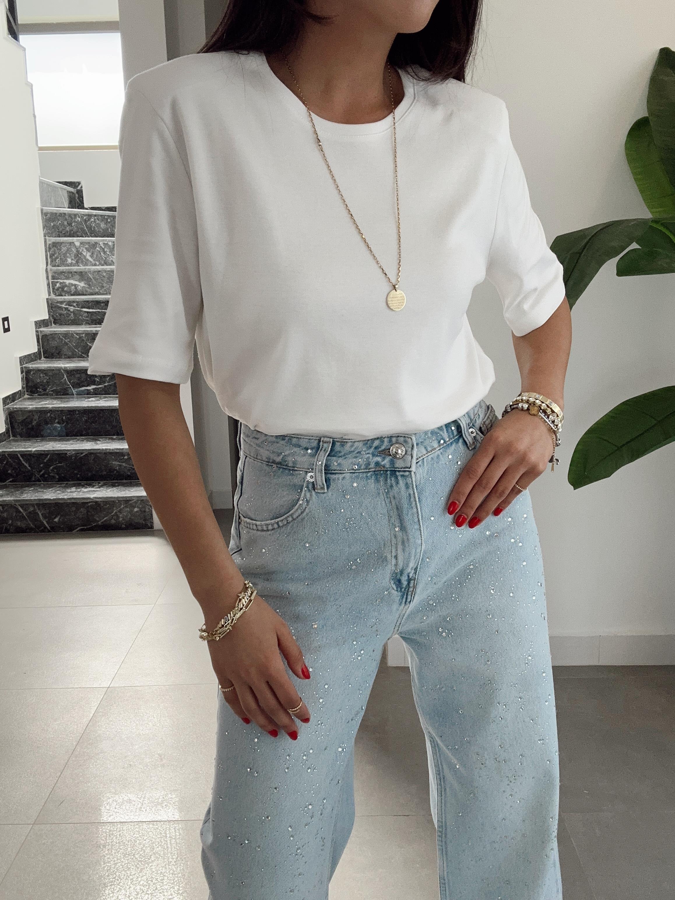 Beyaz Vatkalı Basic Tişört