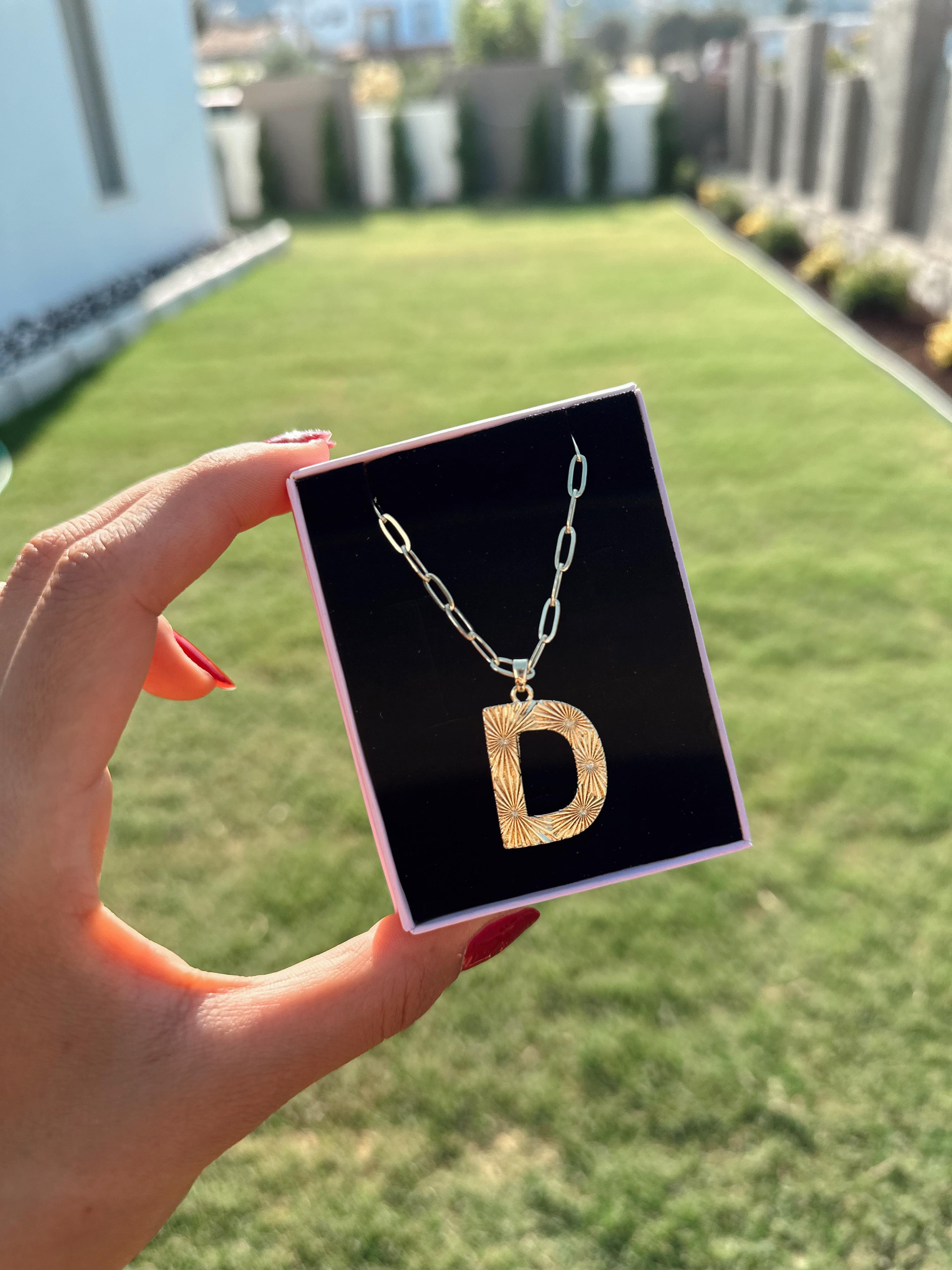 D Çelik Gold Harf Kolye