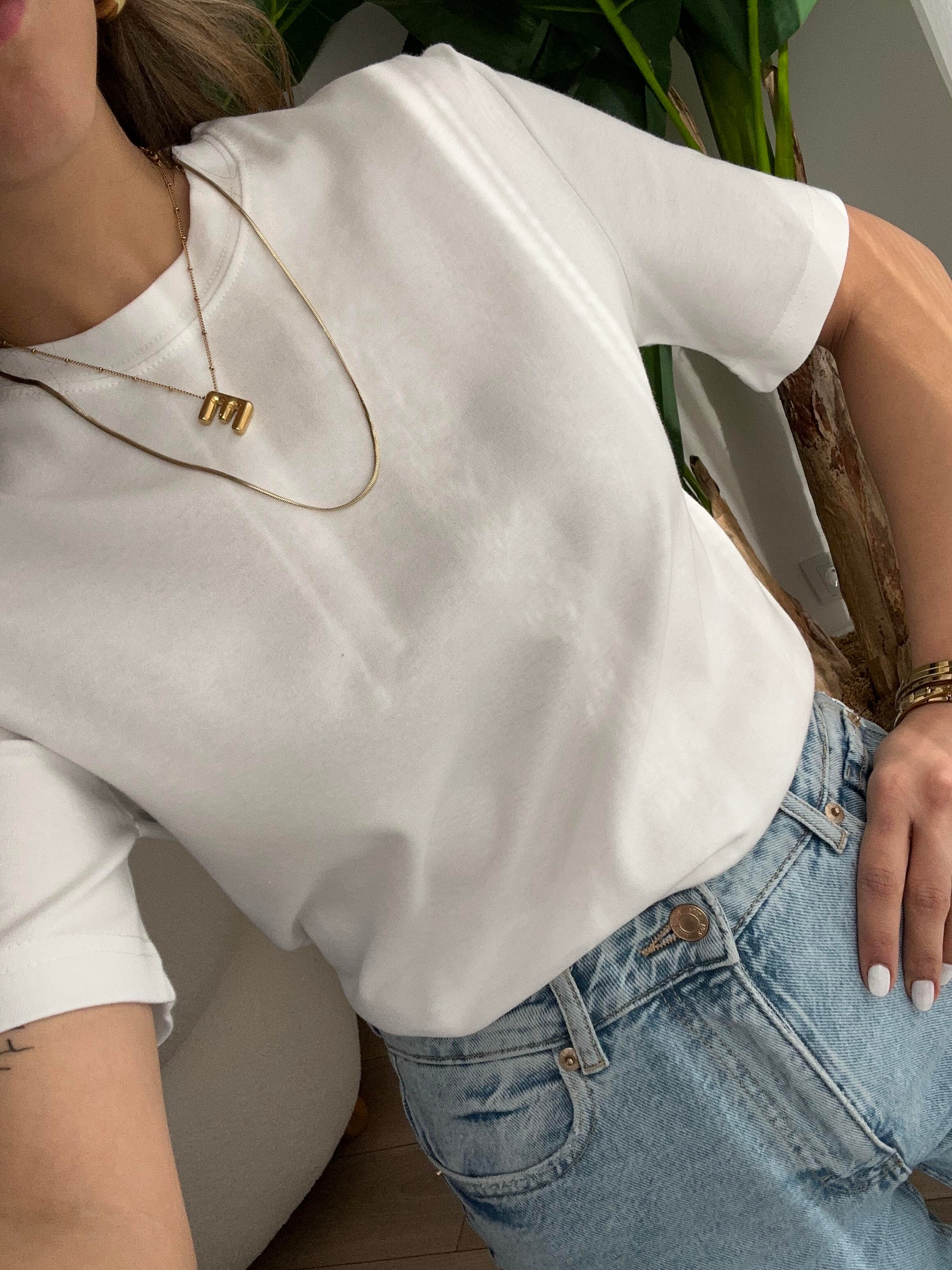 Ekru  Bisiklet Yaka Basic Tişört