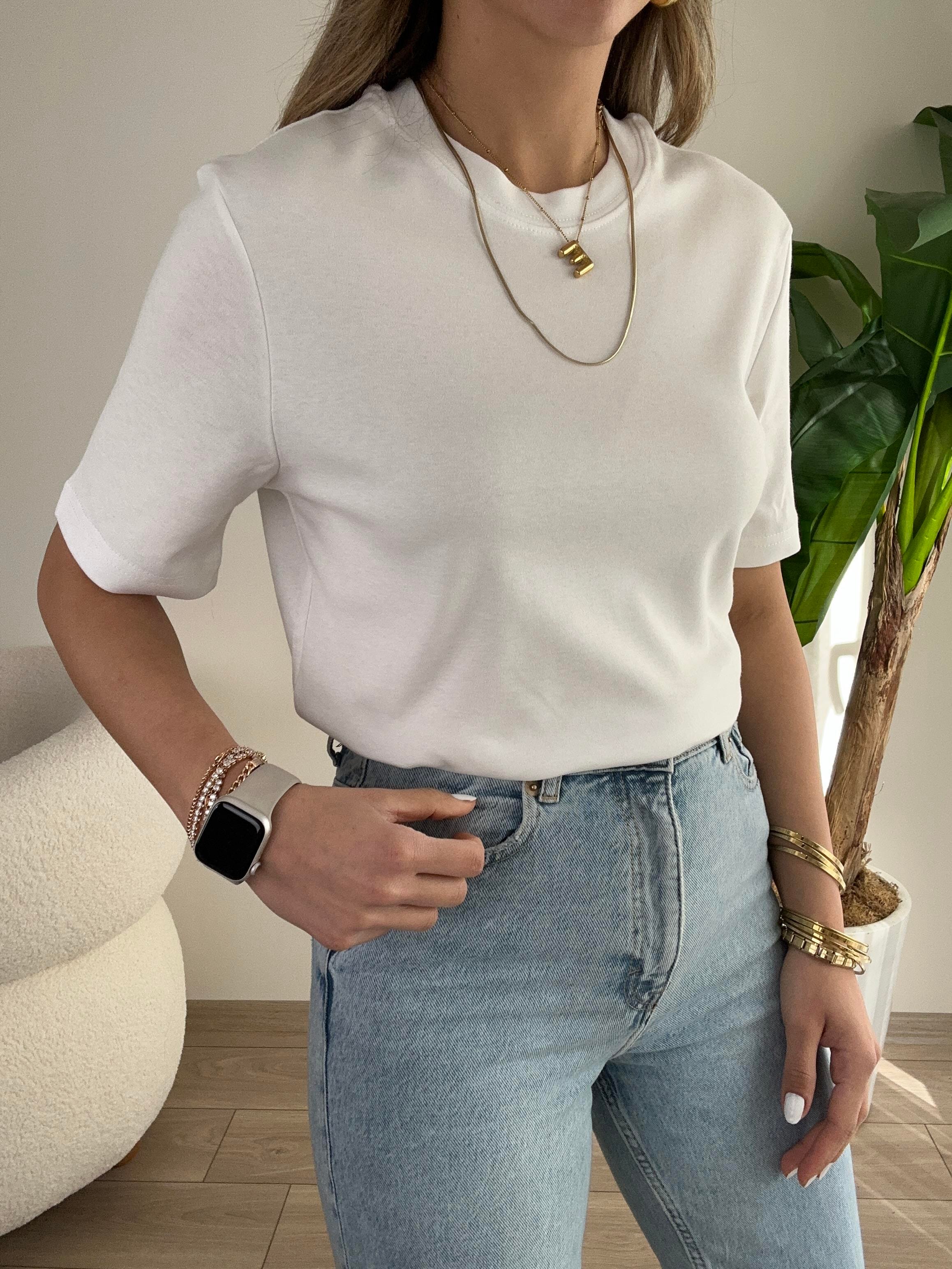 Ekru  Bisiklet Yaka Basic Tişört