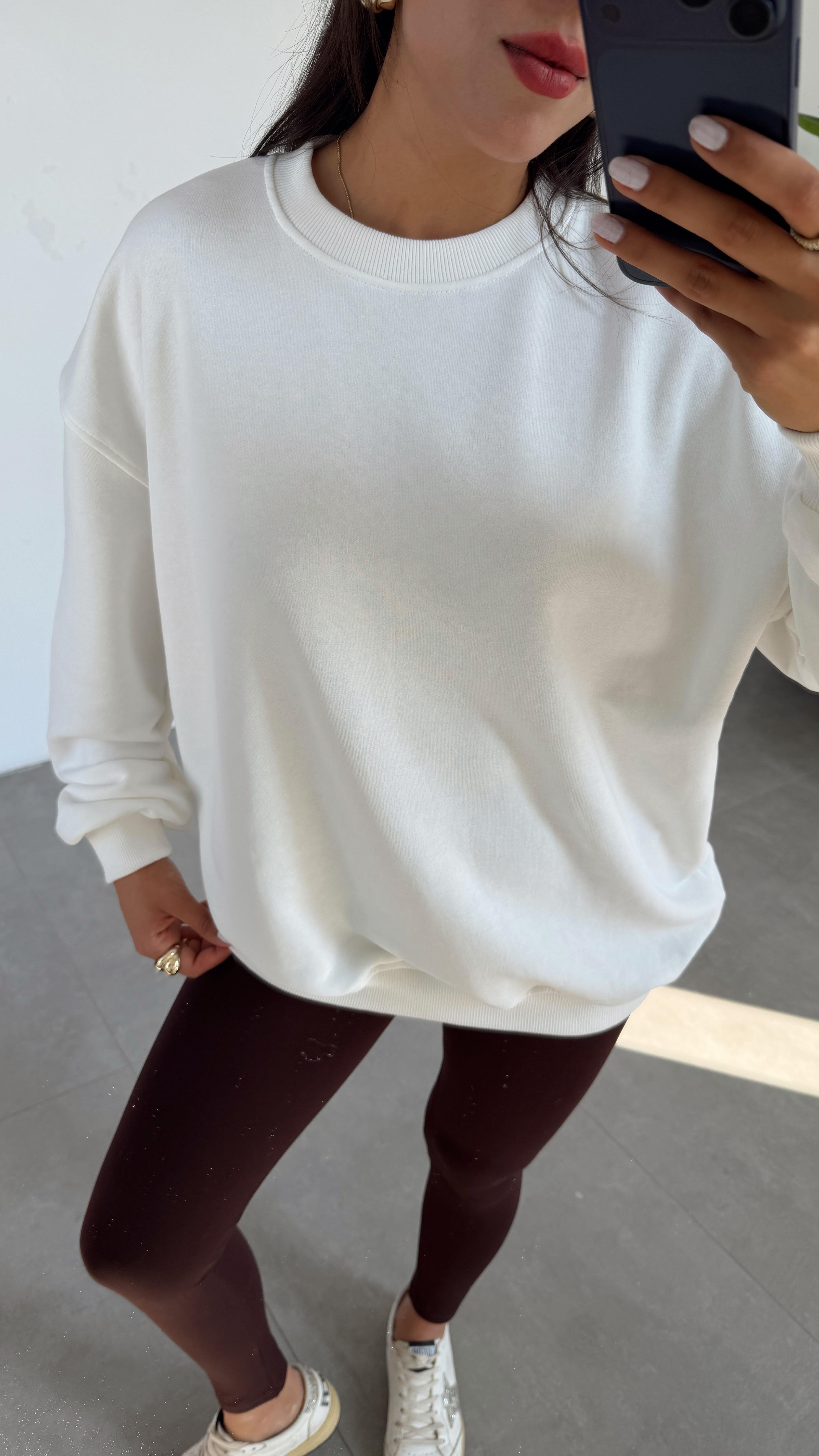 Ekru Bisiklet Yaka Oversize Sweat