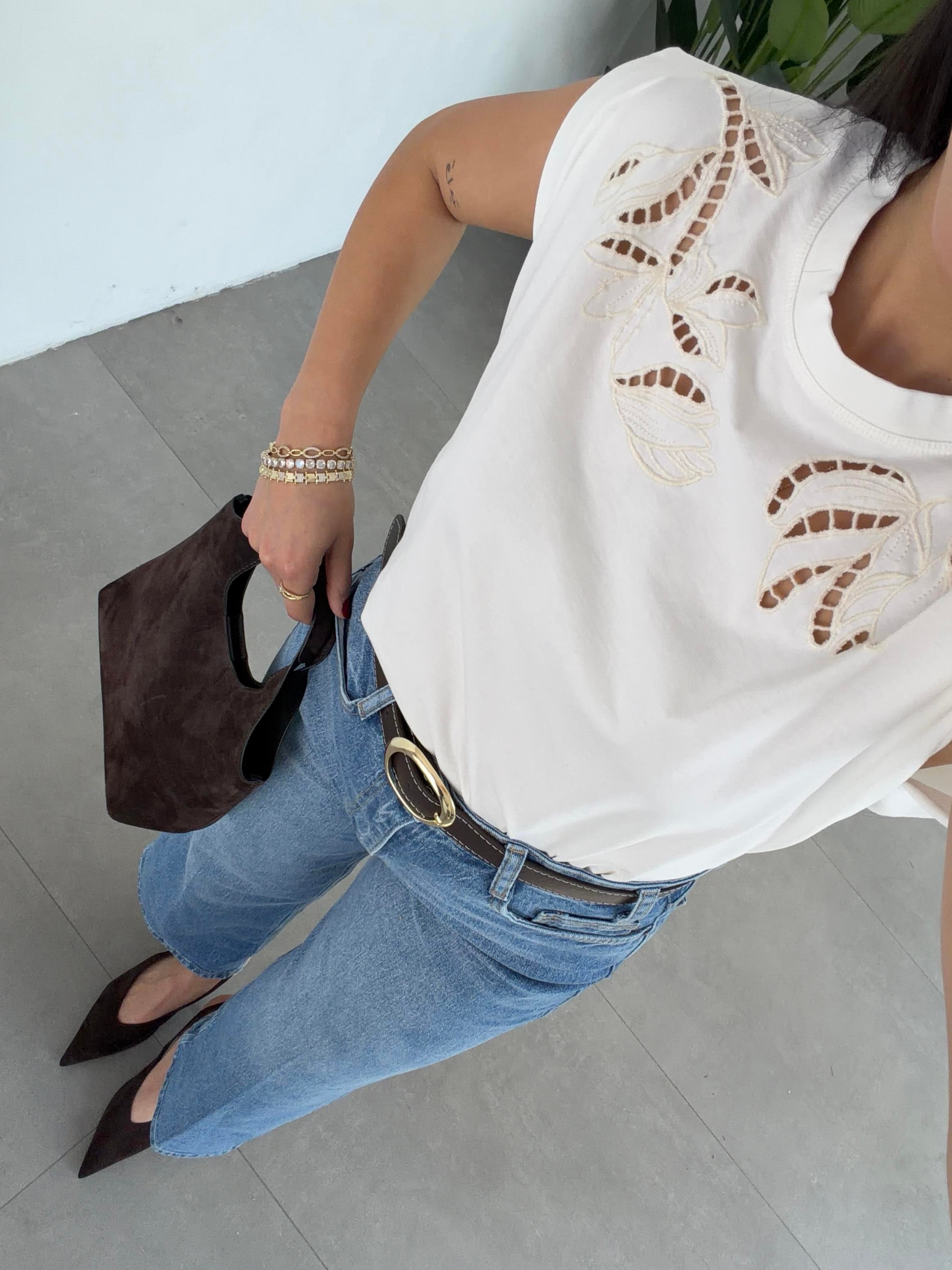 Ekru Cutwork Nakış Detaylı Tshirt