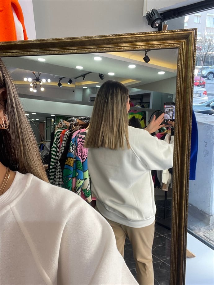Ekru İçi Şardonlu Sweatshirt