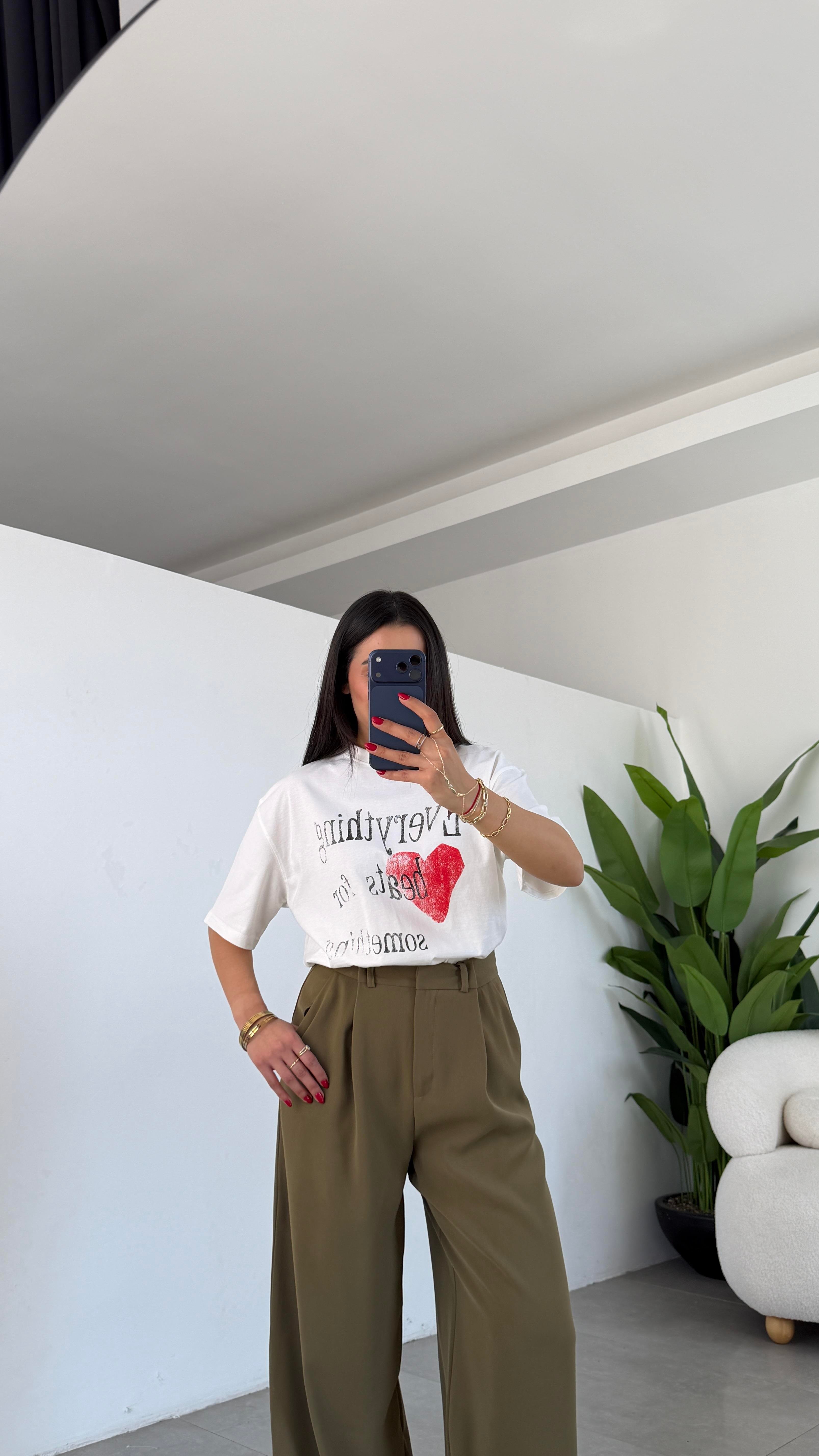 Ekru Kısa Kollu T-Shirt