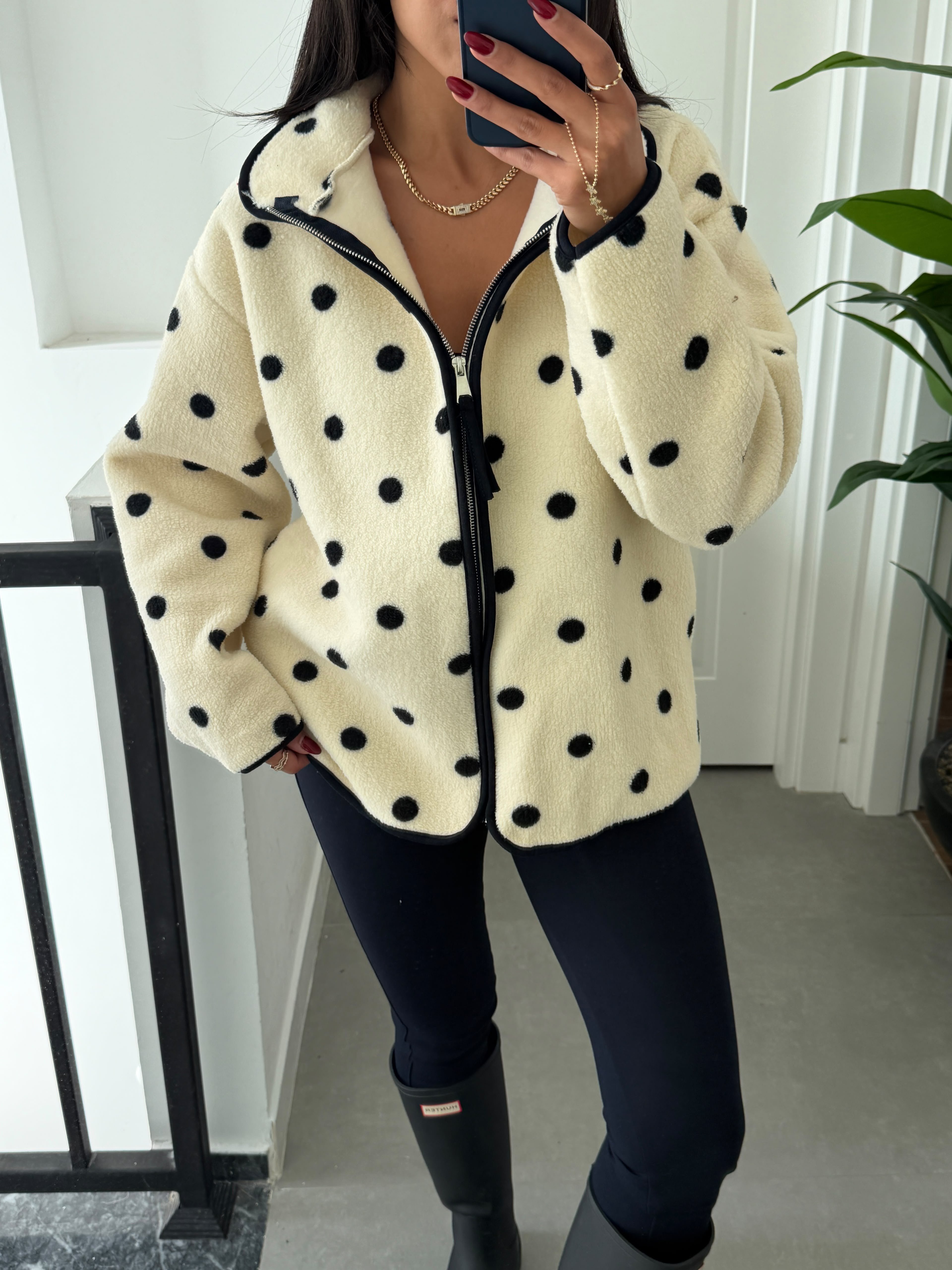Ekru Lacivert Puantiyeli Polar Sweat