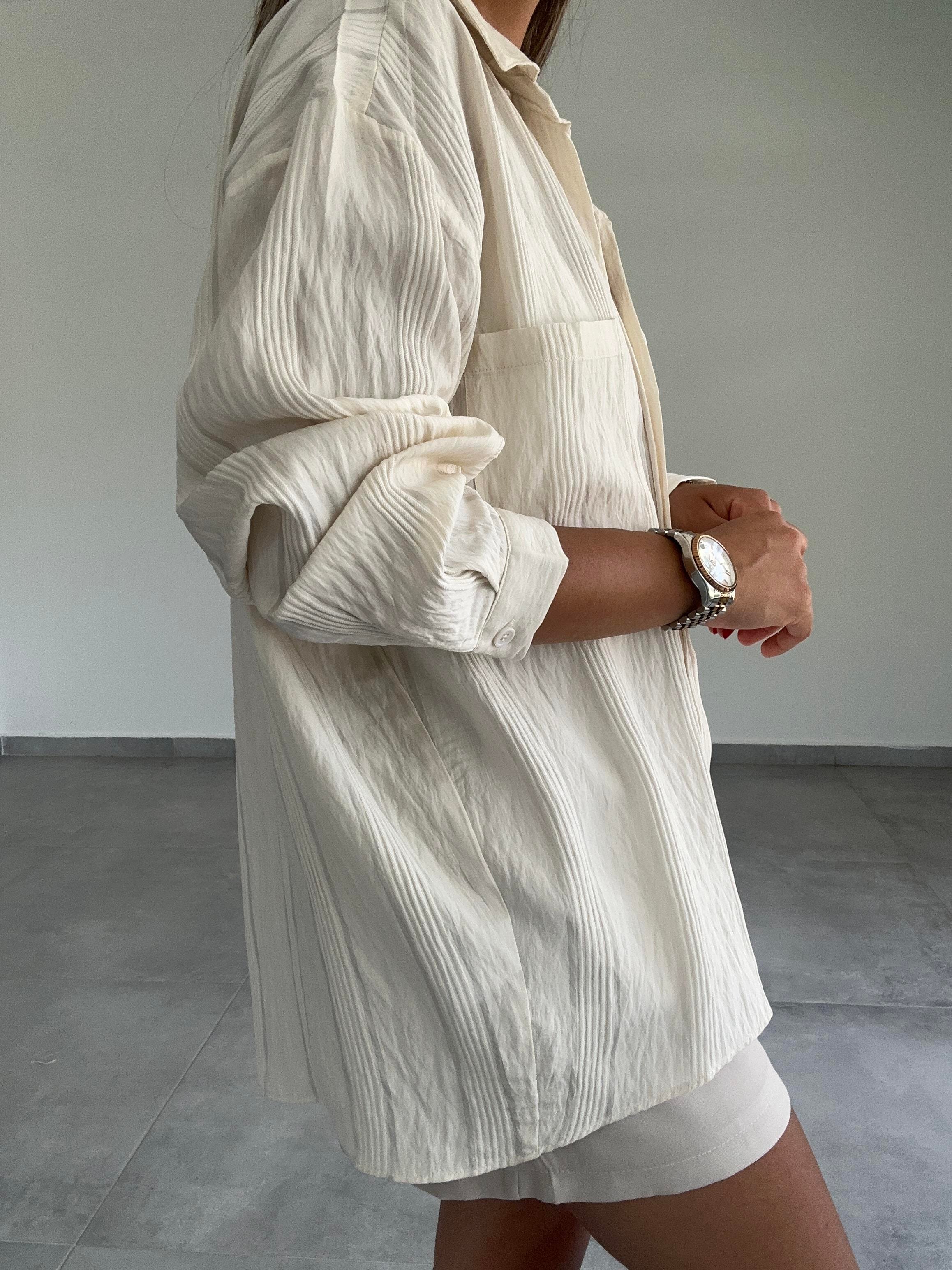 Ekru Oversize Gömlek