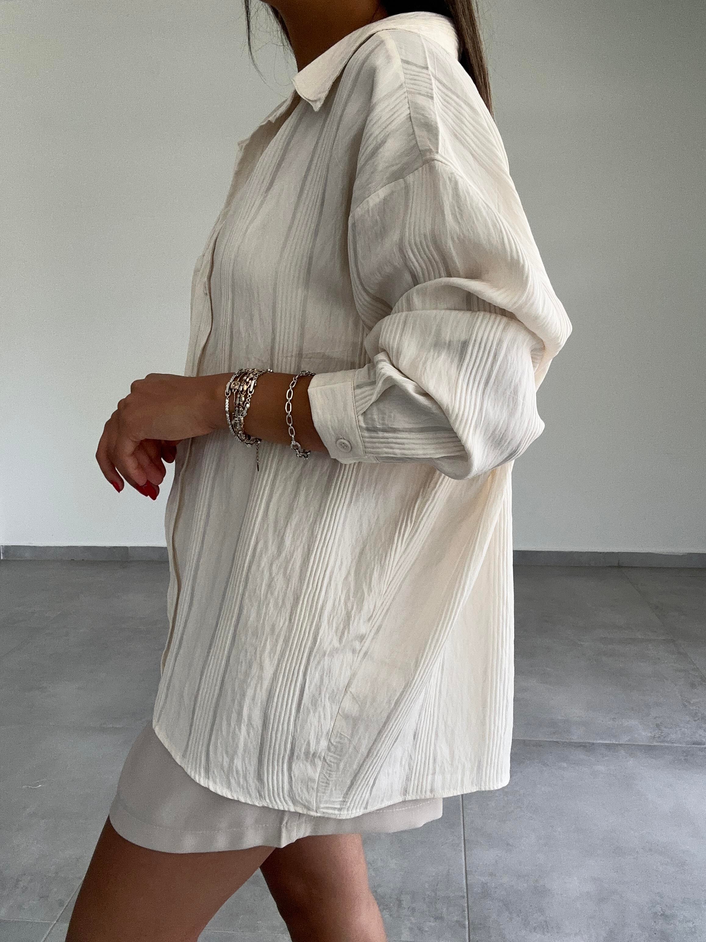Ekru Oversize Gömlek