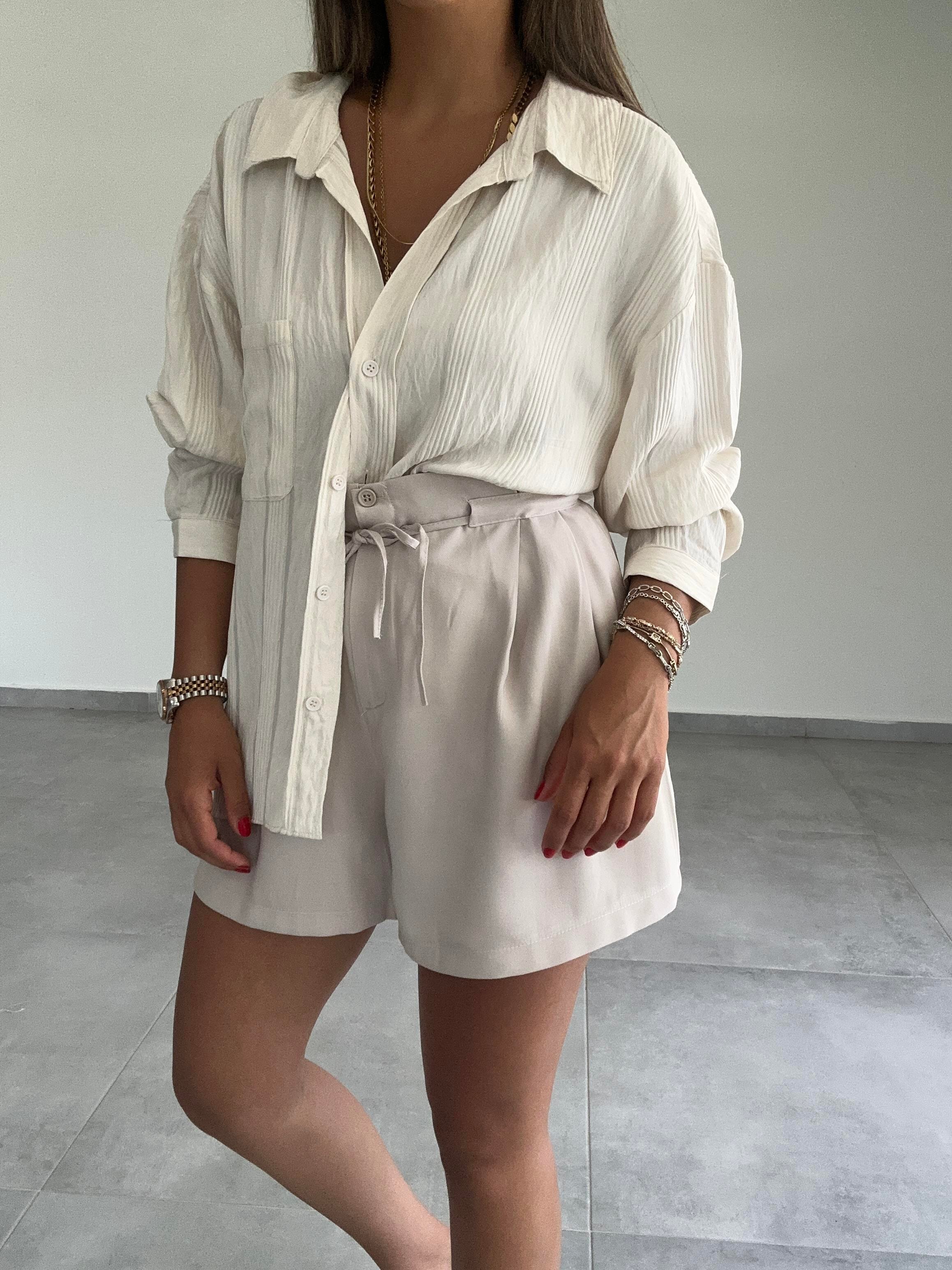 Ekru Oversize Gömlek