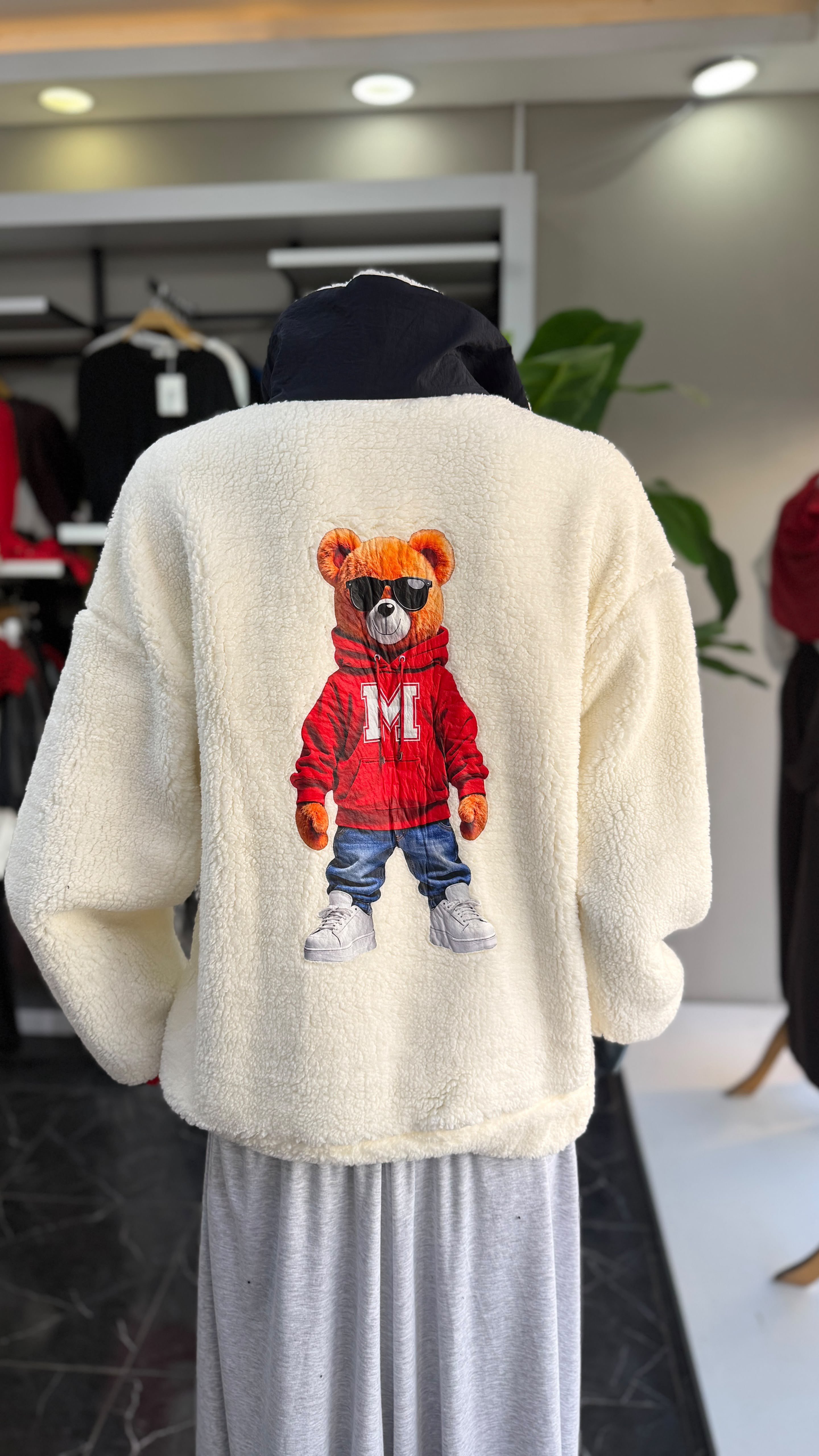Ekru Sırt Baskılı Polar Sweat