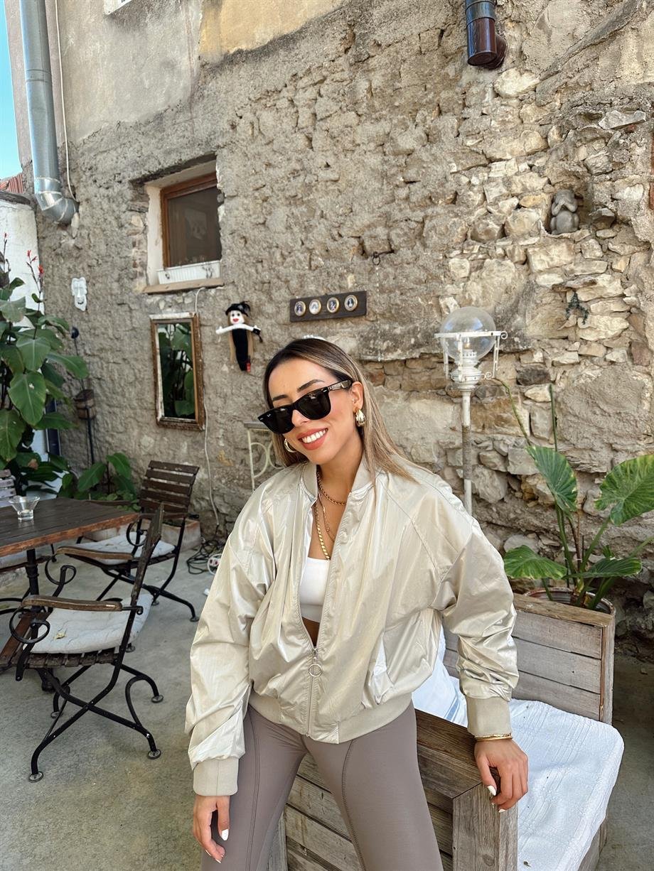 Gold Büzgülü Parlak Bomber Ceket
