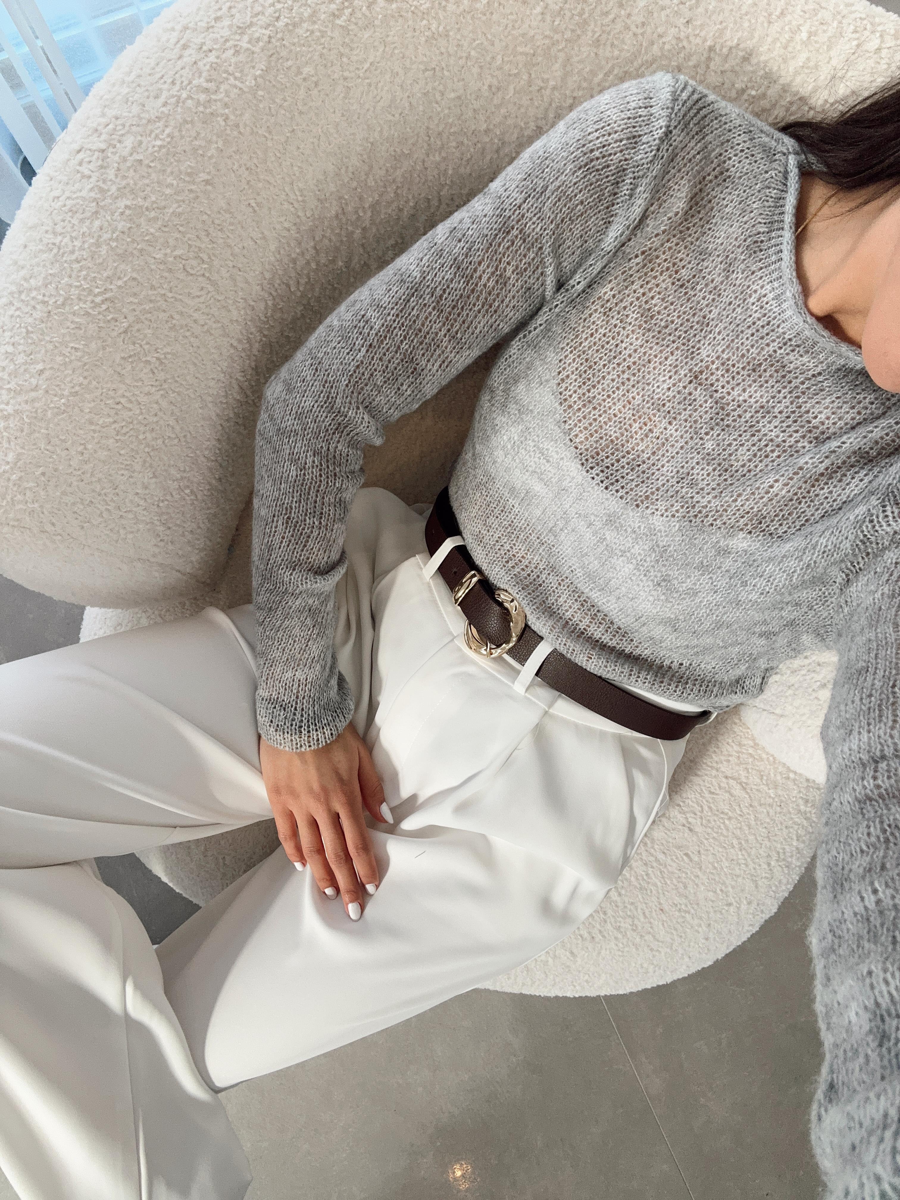 Gri Ajurlu Triko Kazak