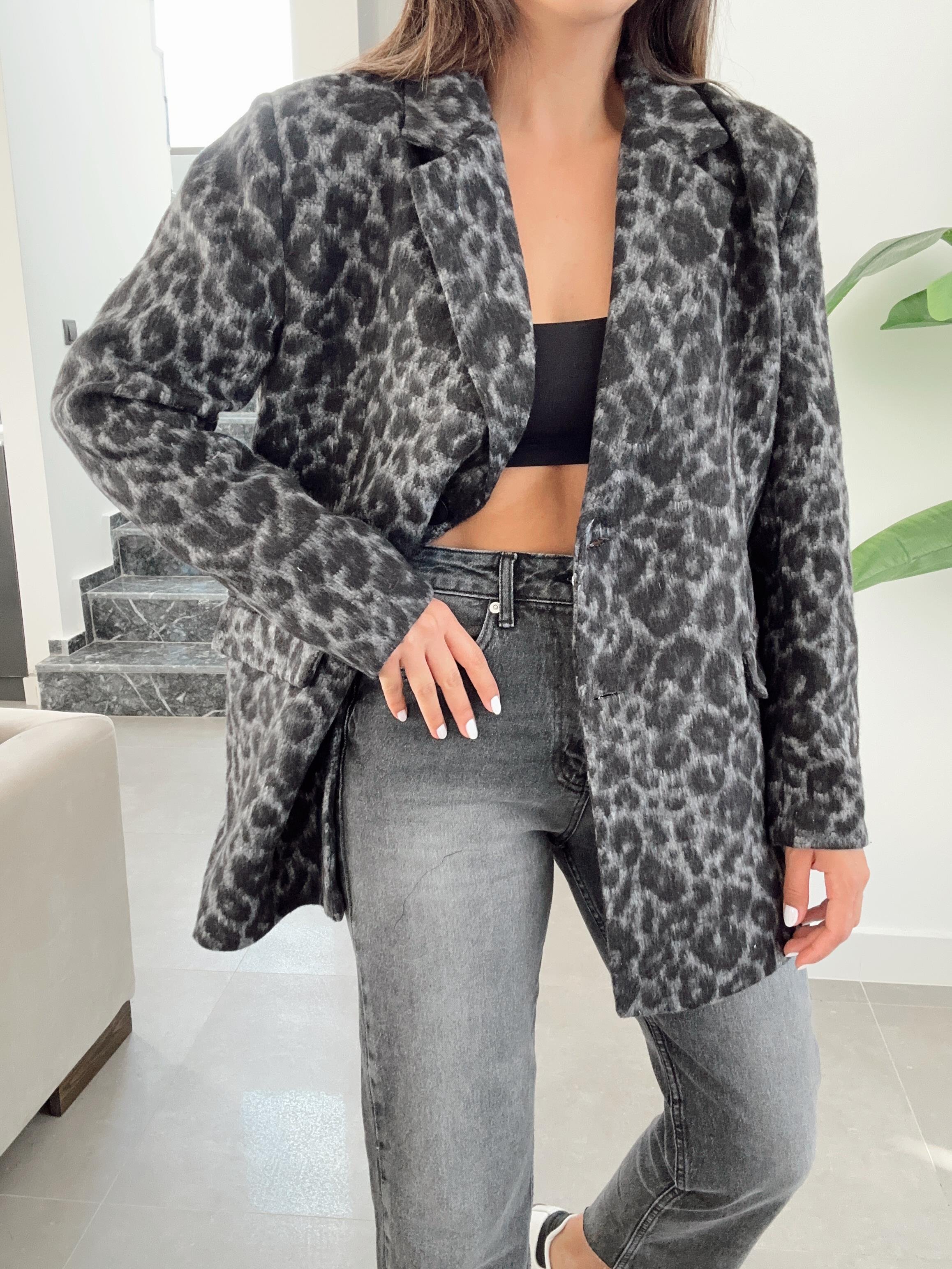 Gri Leopar Kaşe Ceket