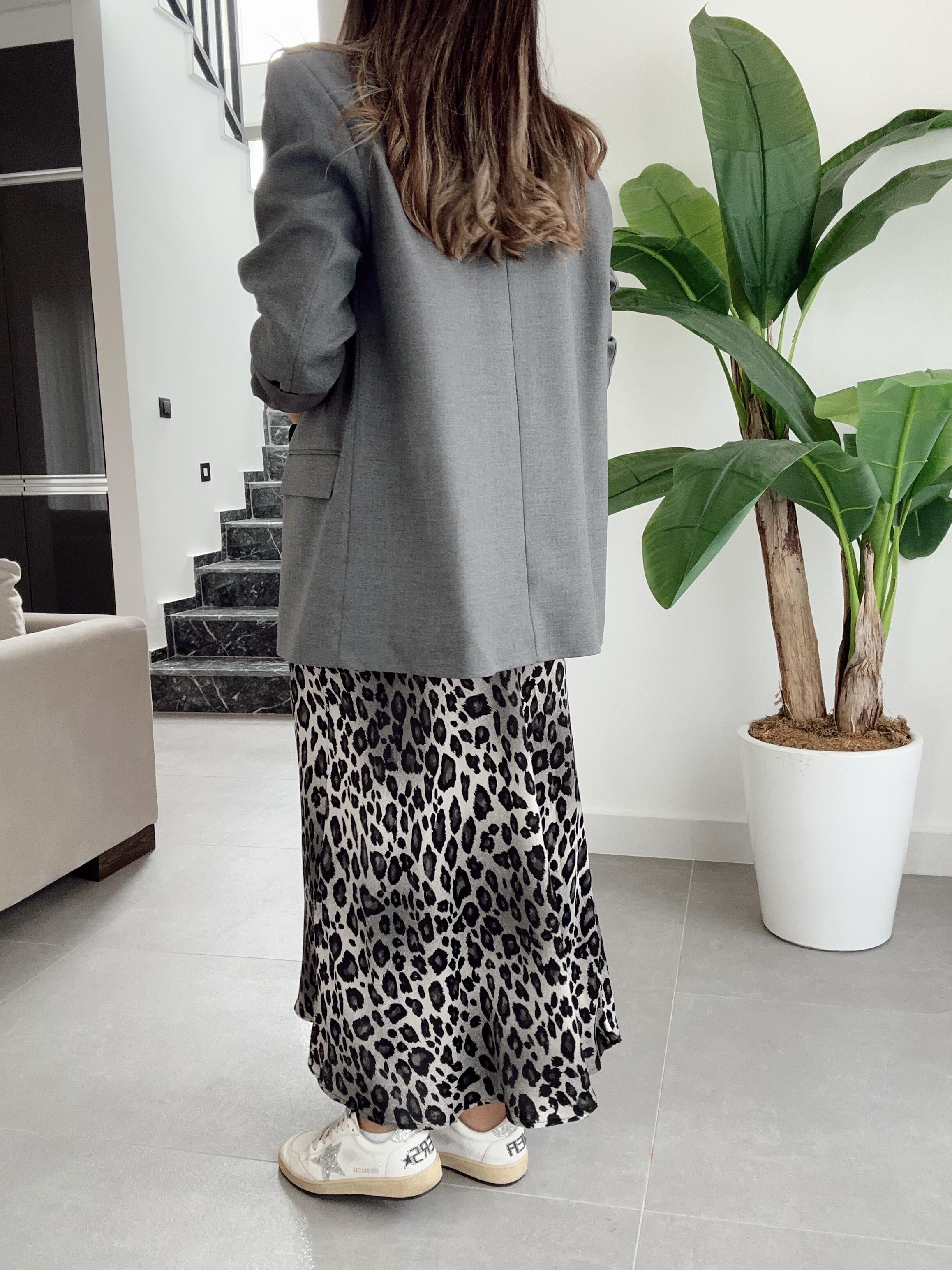 Gri Leopar Saten Etek
