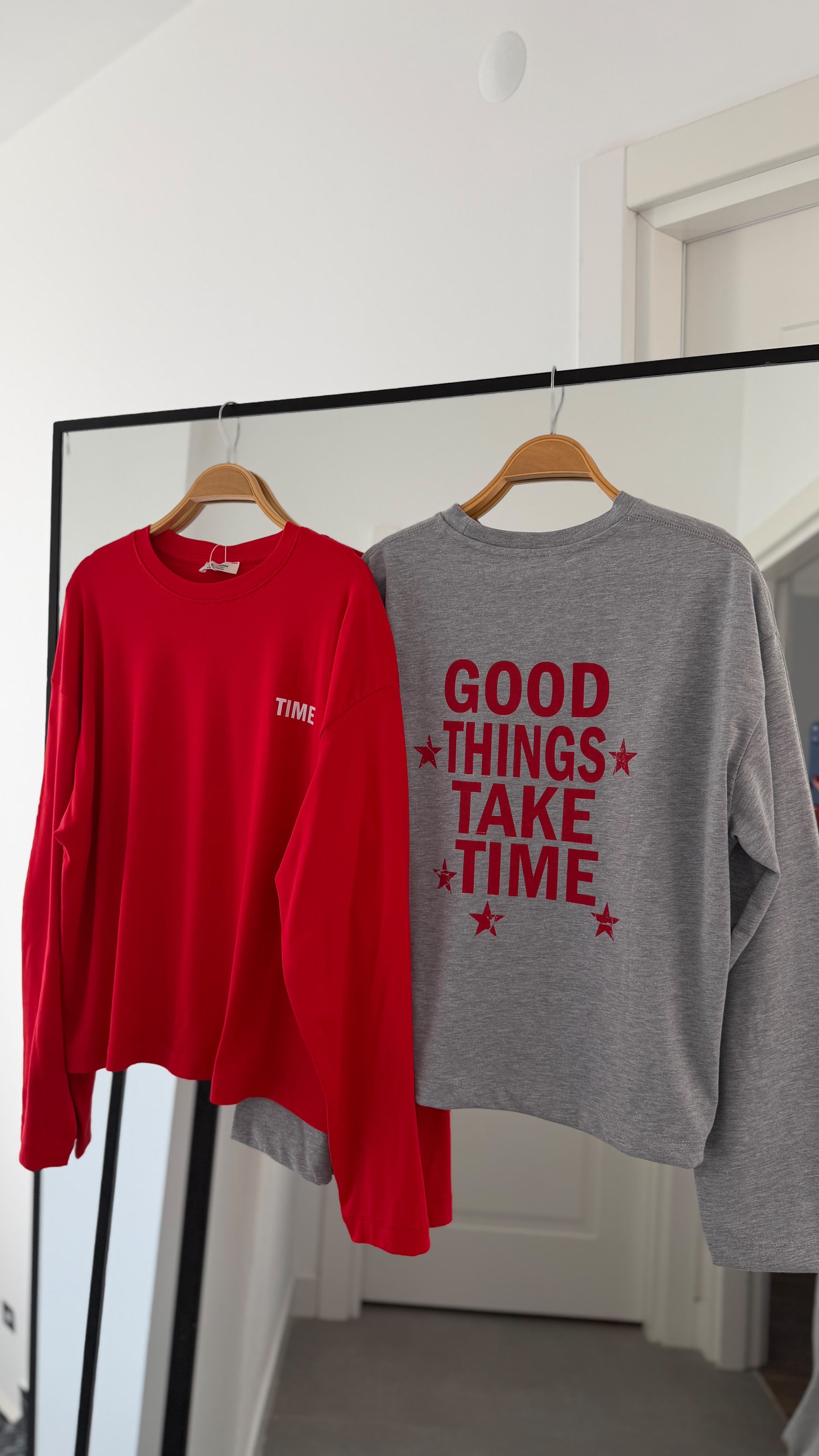 Gri Sırt Baskılı Uzun Kollu Basic Tshirt