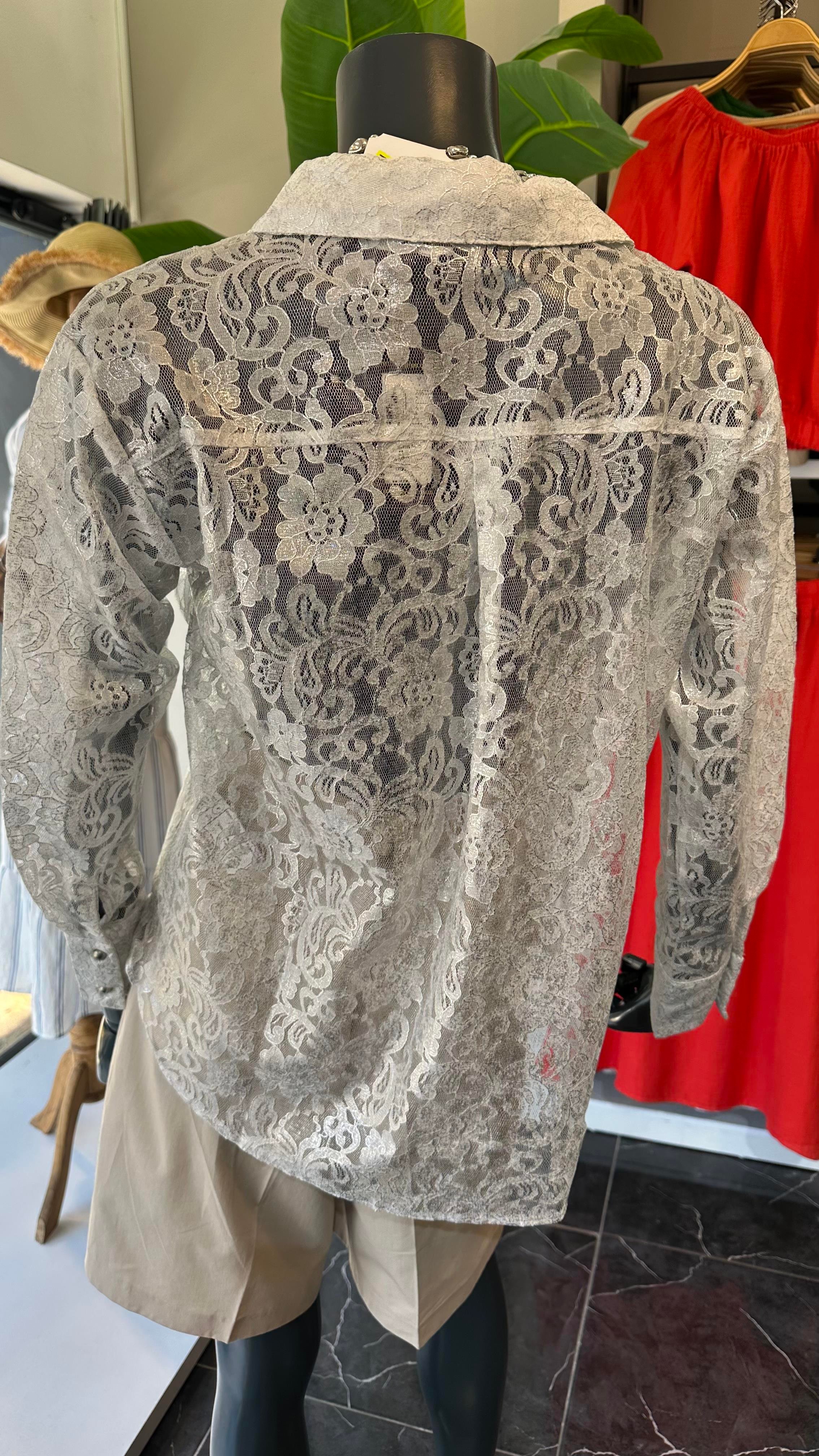 Gümüş Simli Güpürlü Gömlek