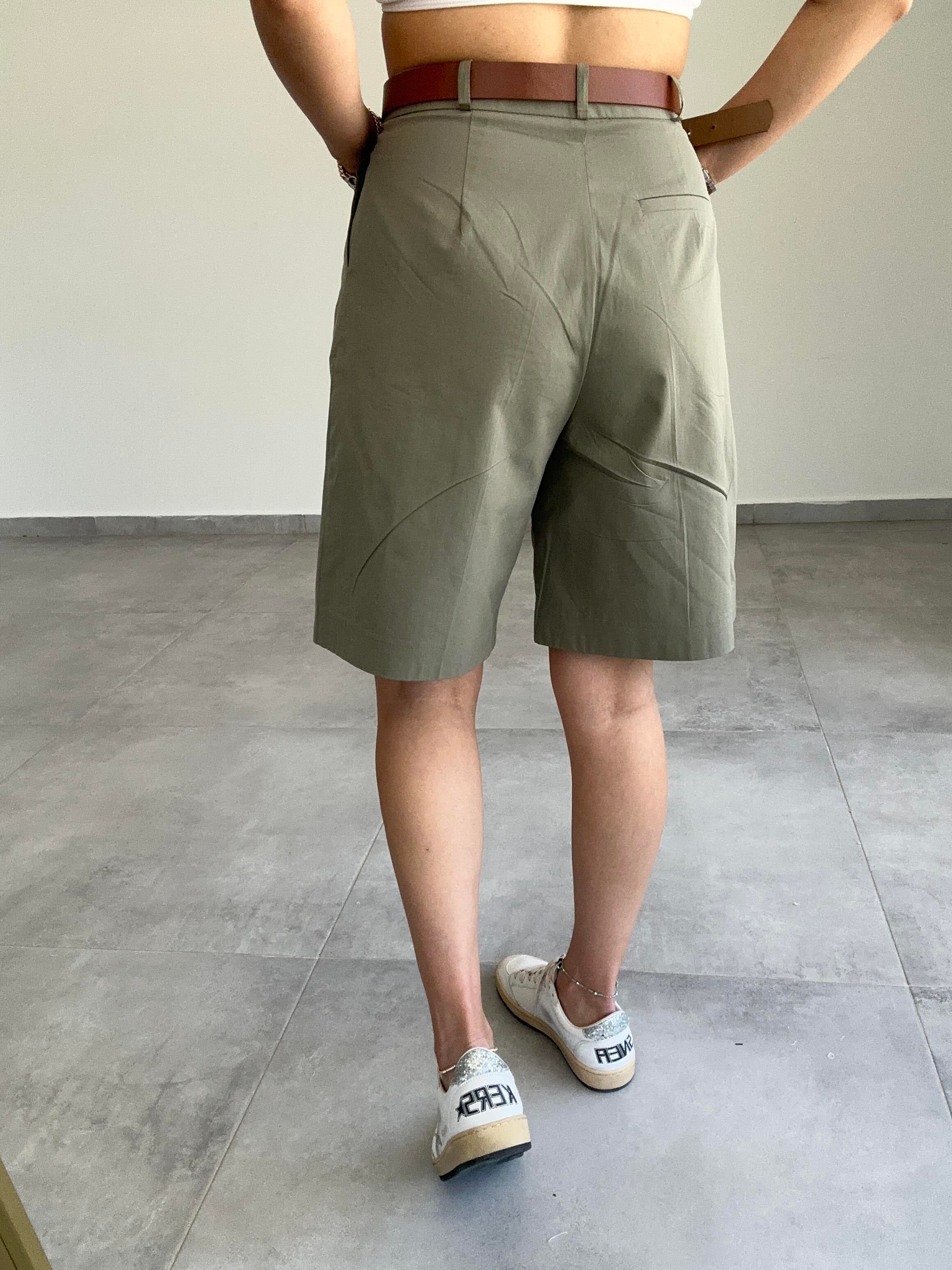 Haki Bermuda Şort