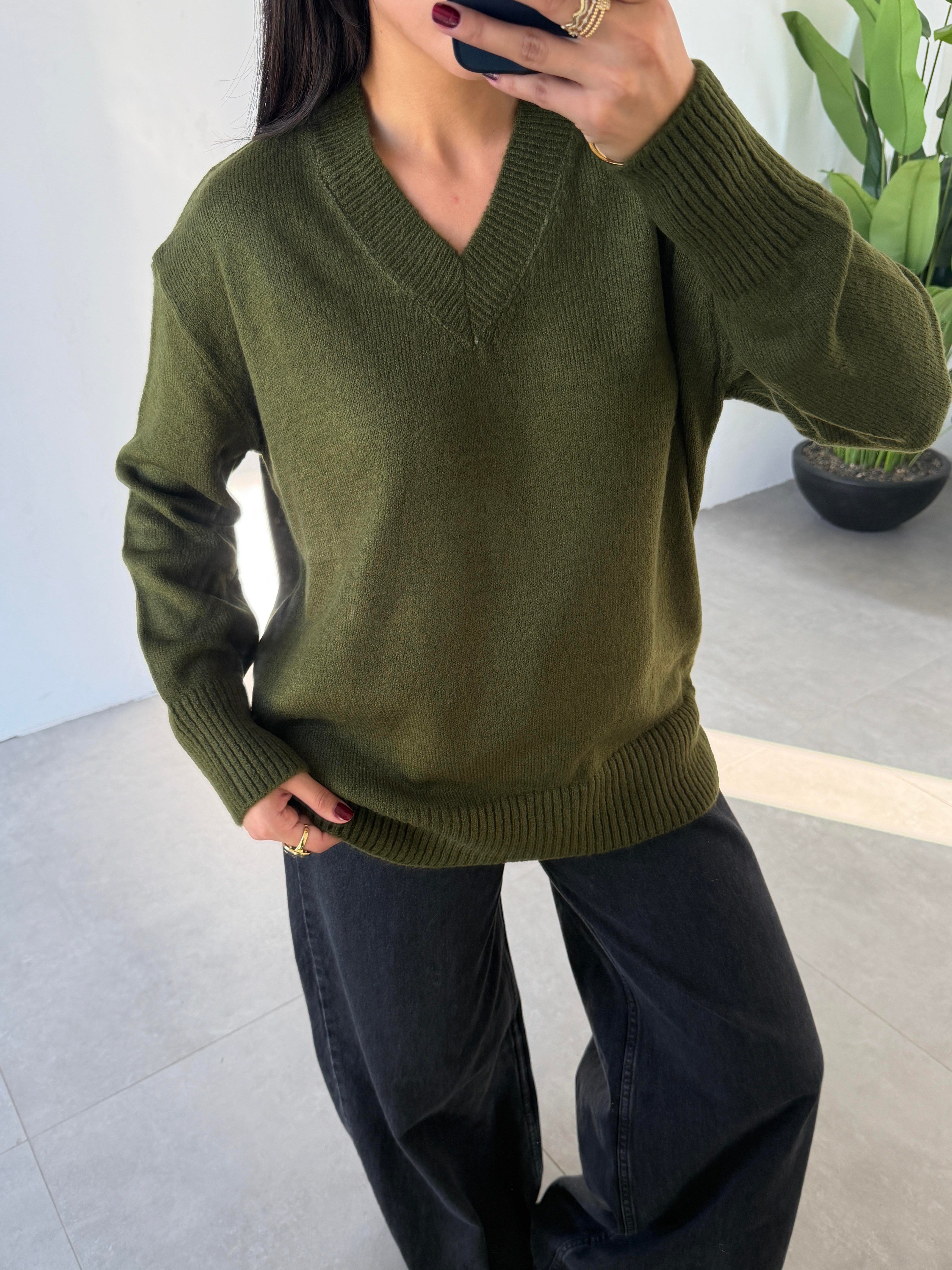 Haki V Yaka Oversize Triko Kazak