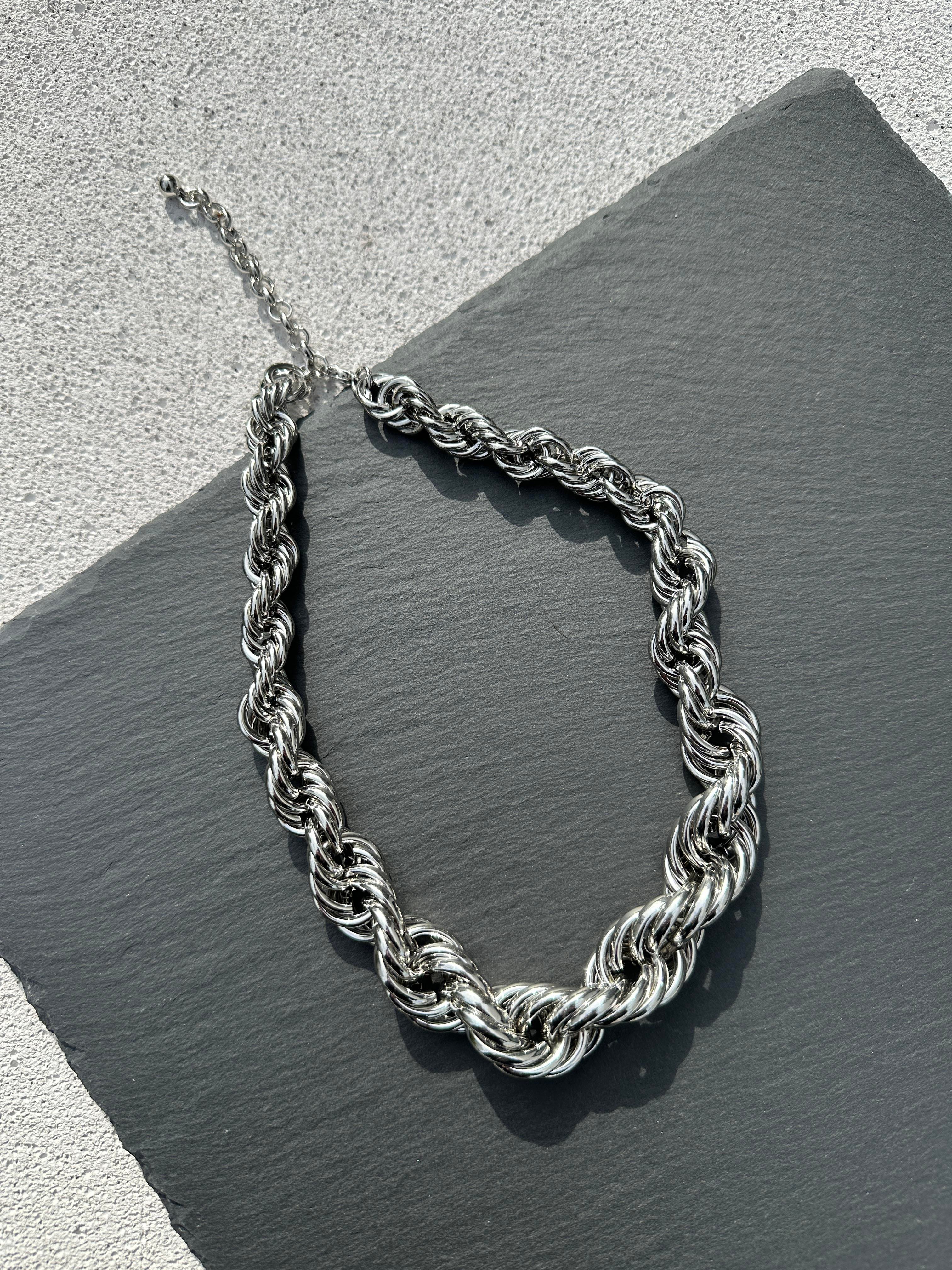 Helina Gümüş Kolye