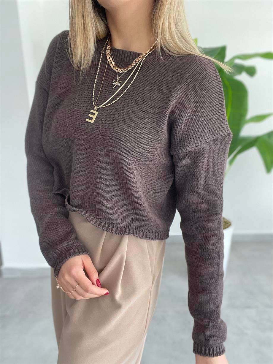 Kahve Bisiklet Yaka Triko