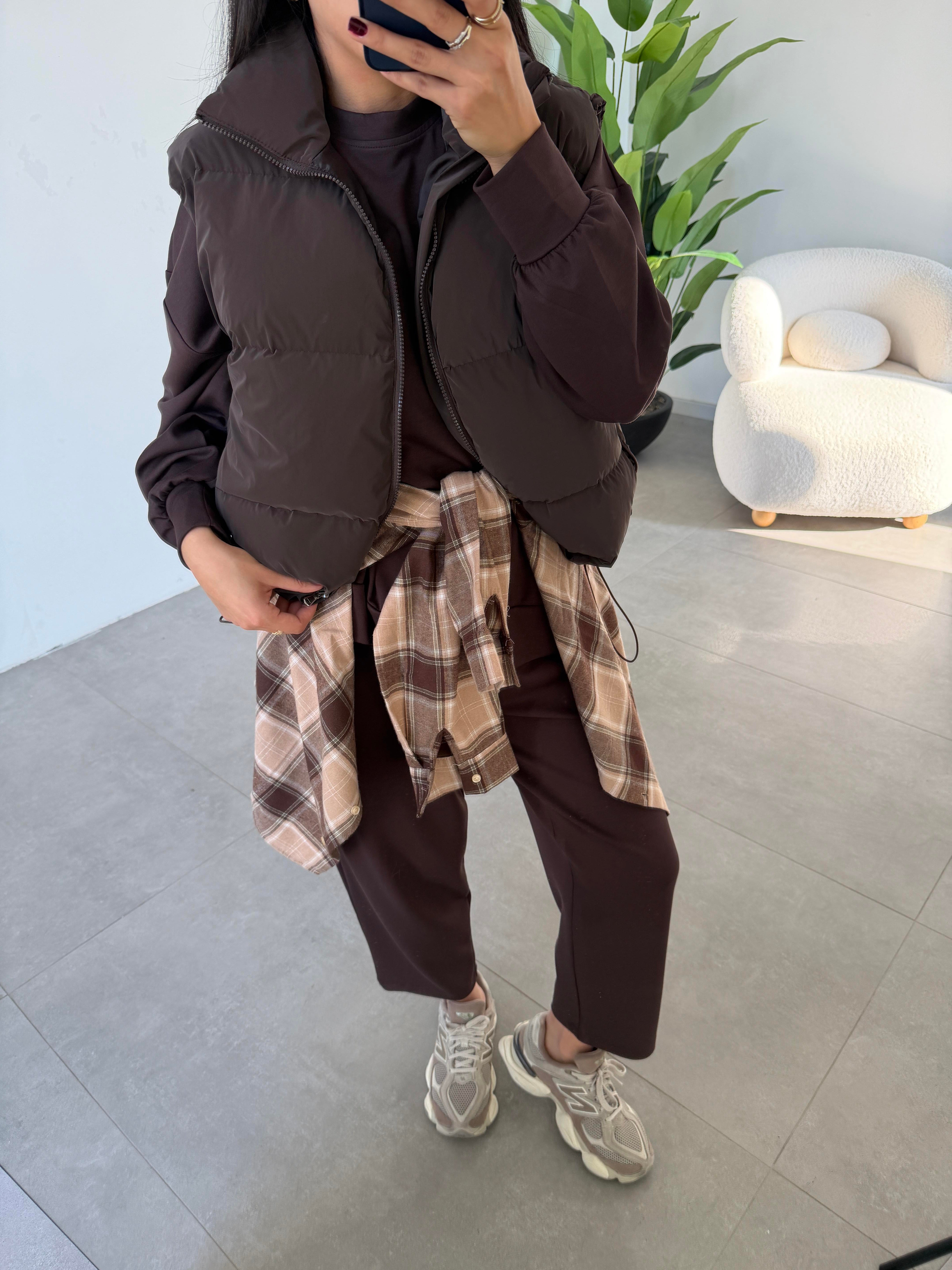 Kahve Dolumlu Dik Yaka Yelek