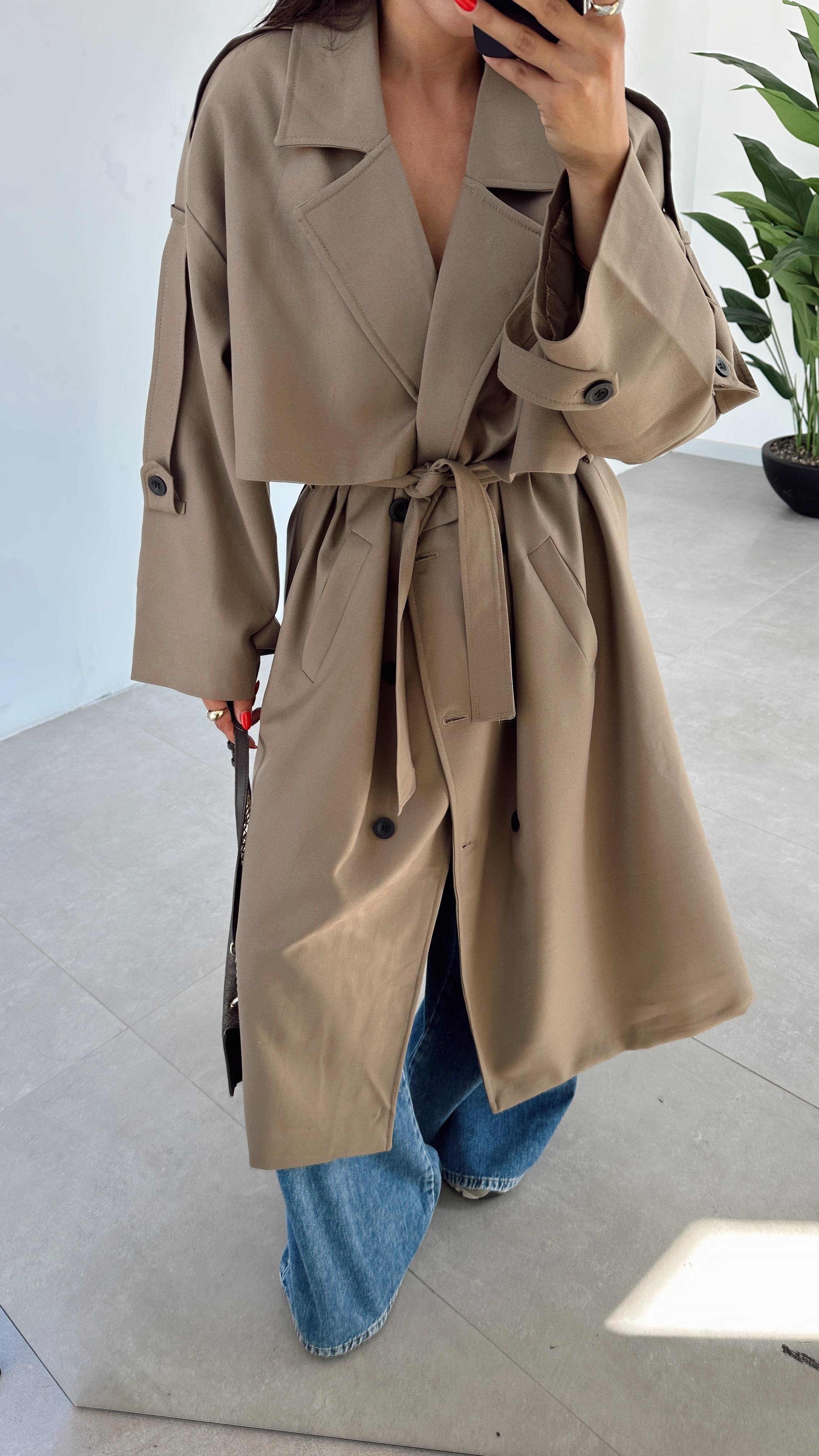 Karamel Poliviskon Trençkot