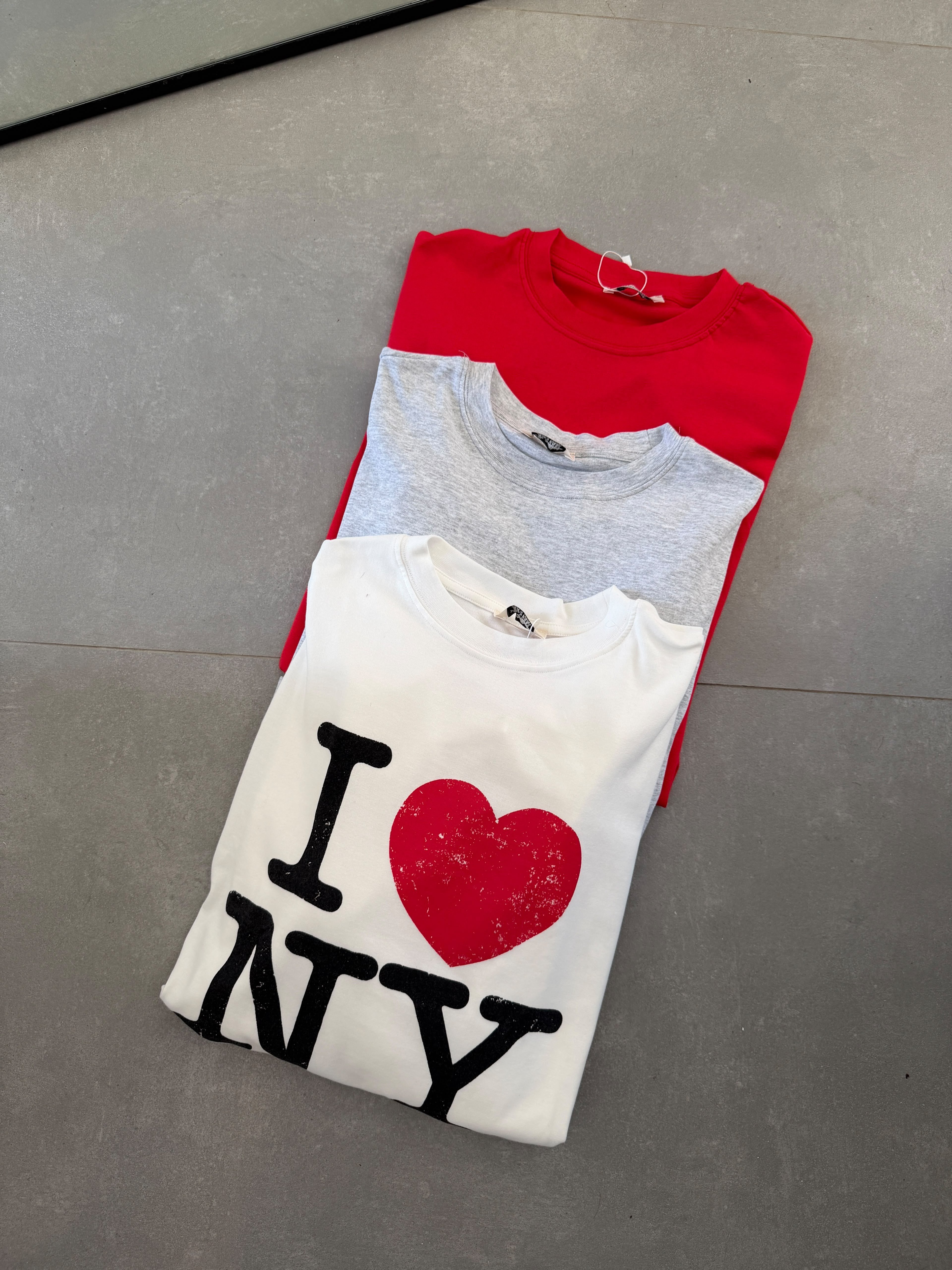 Kırmızı Baskılı Uzun Kollu Basic Tshirt