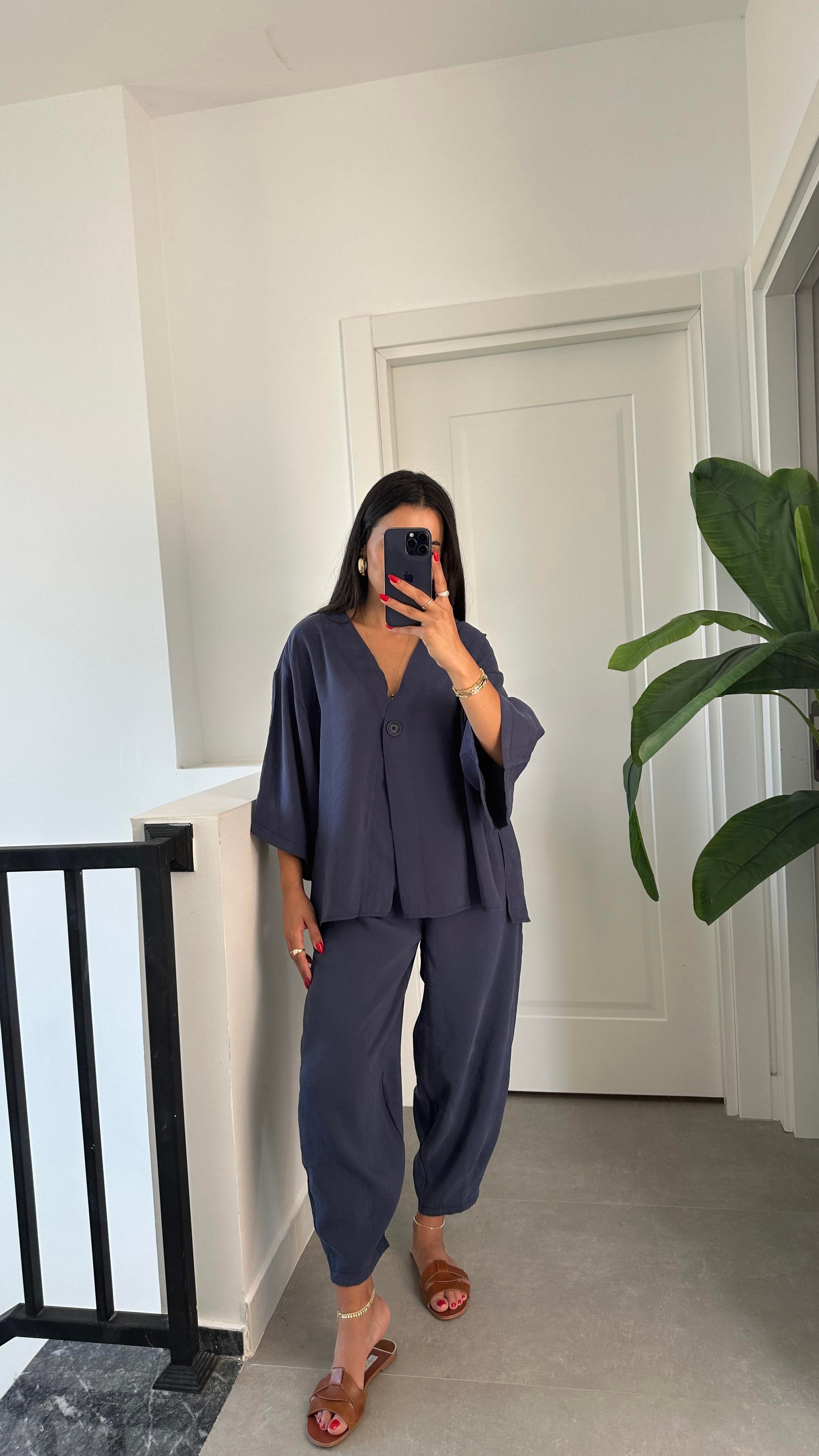 Lacivert Bluz Pantolon Takım