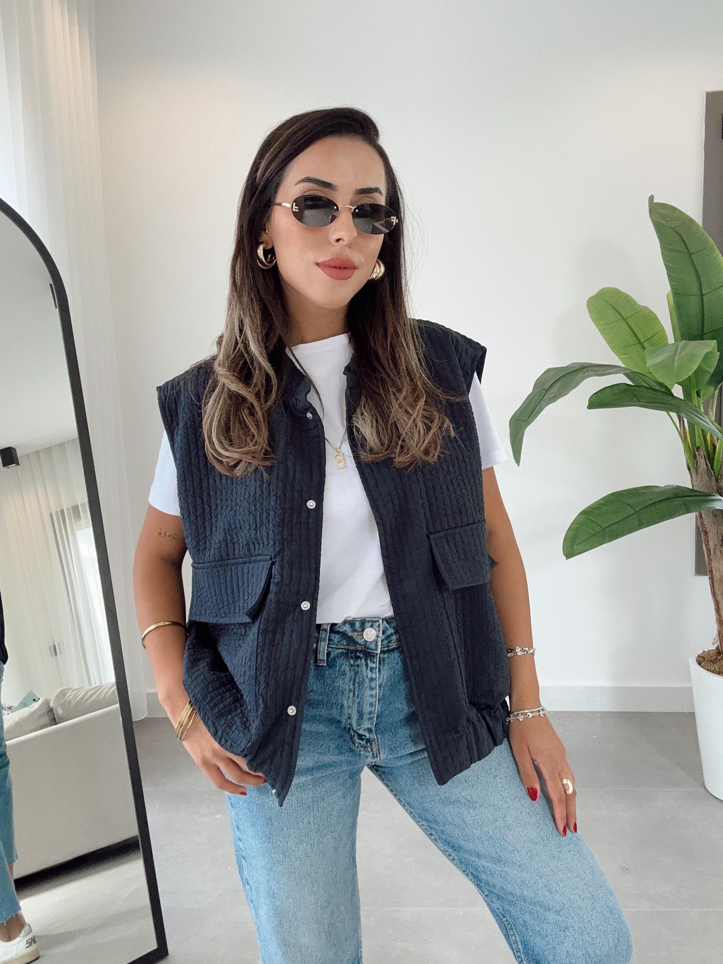 Lacivert Kapitone Yelek