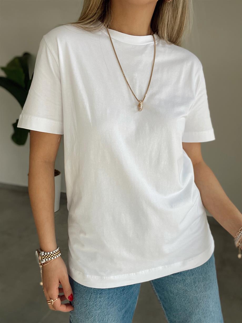 M-D Beyaz Bisiklet Yaka Basic Tshirt