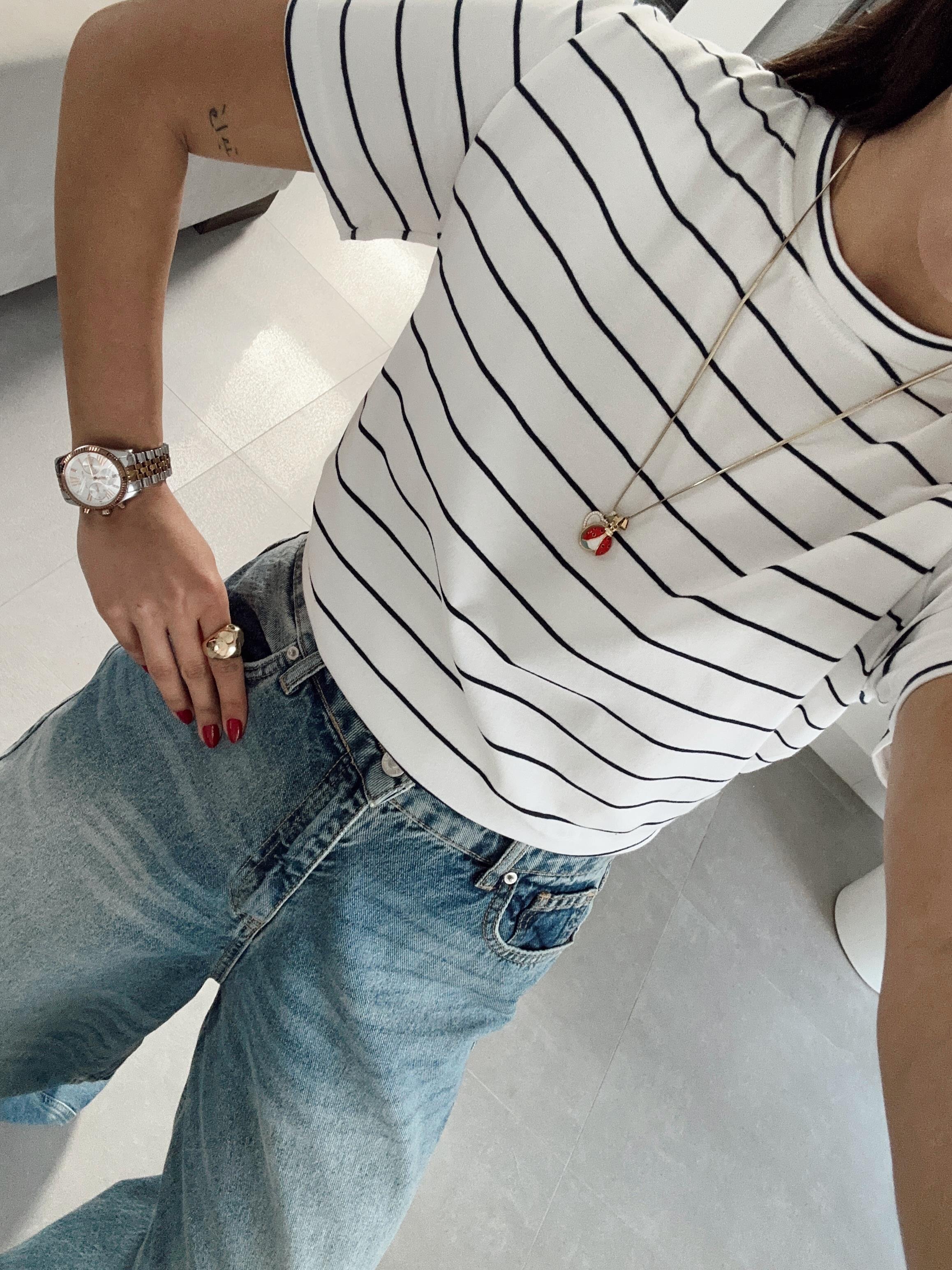 M-D Ekru-Lacivert Çizgili Basic Tişört