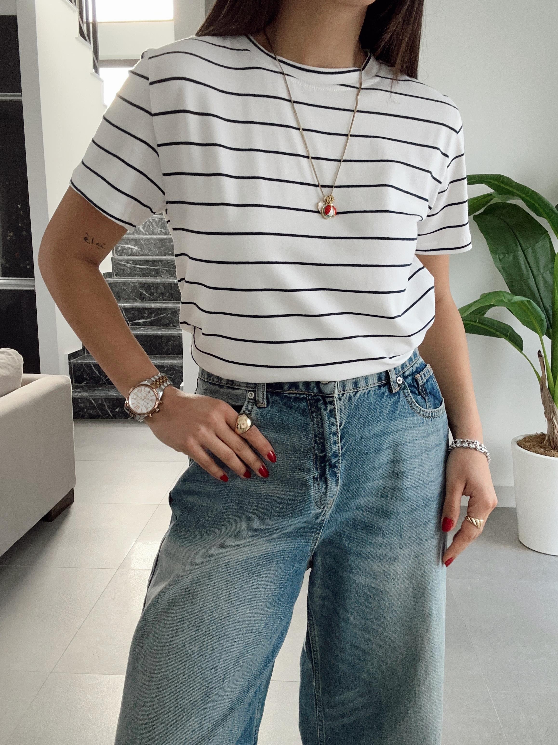 M-D Ekru-Lacivert Çizgili Basic Tişört