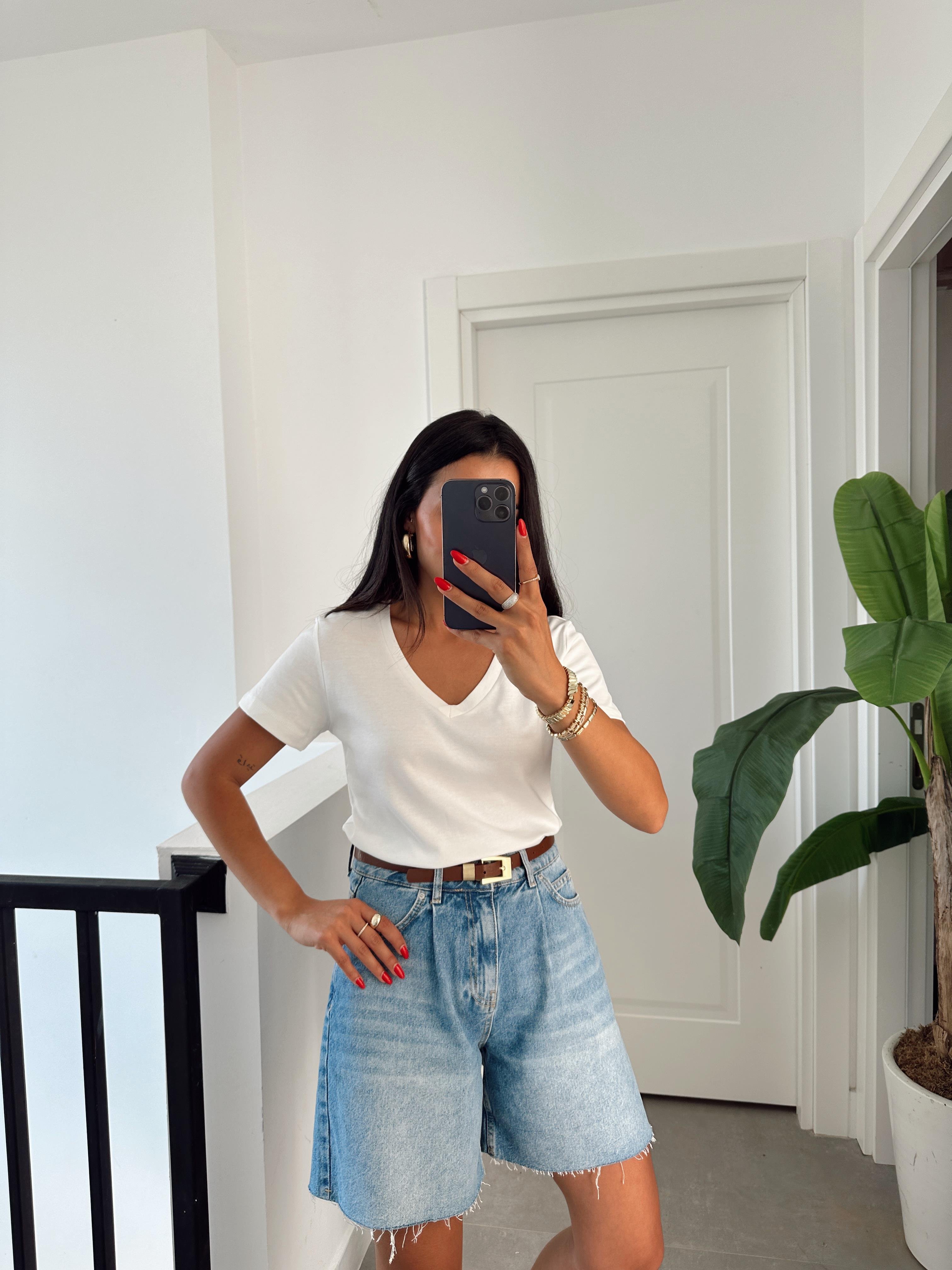 M-D Ekru V Yaka Basic Tshirt
